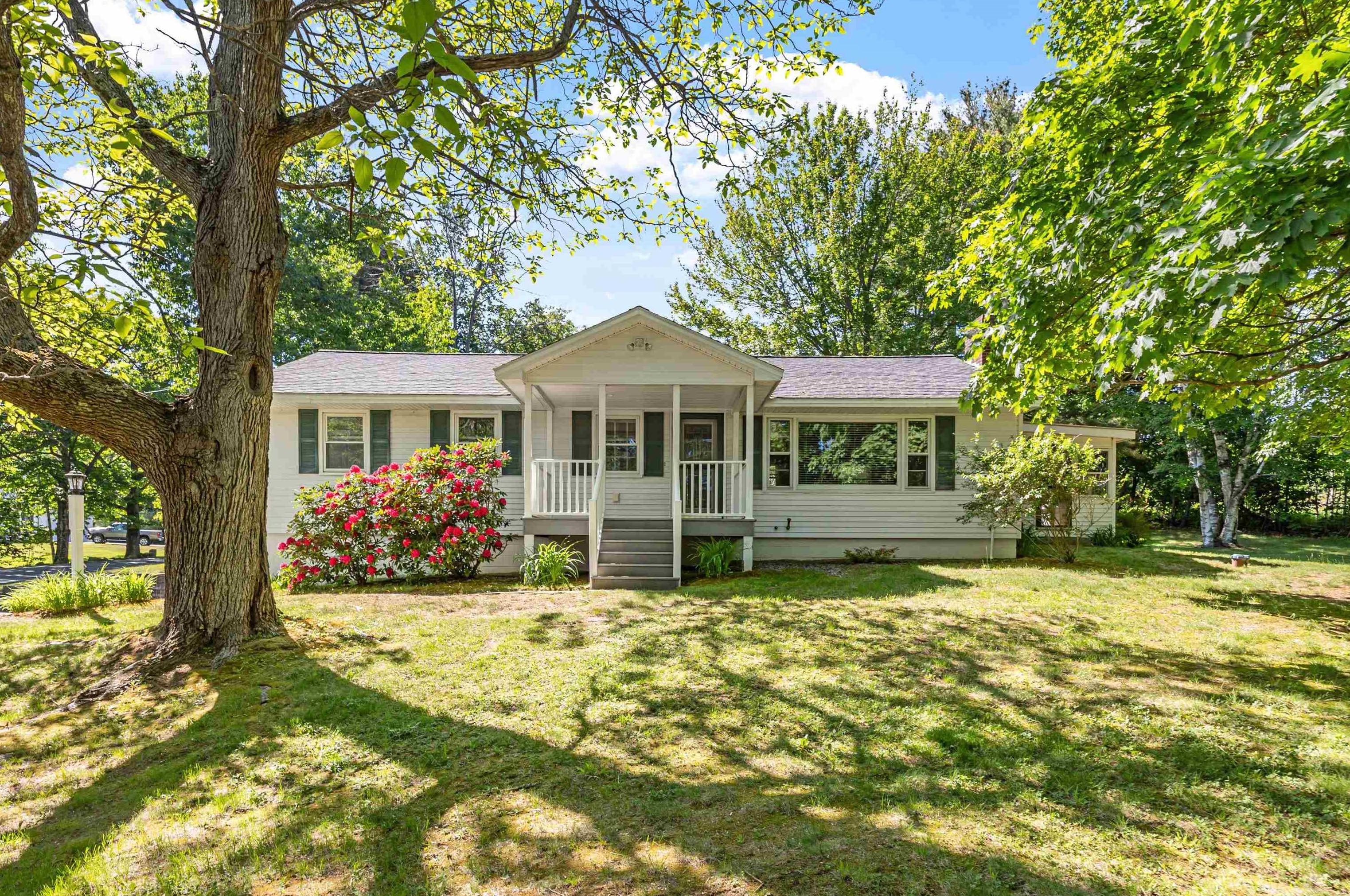 49 School House Hill Rd, Laconia, NH 03249-7512