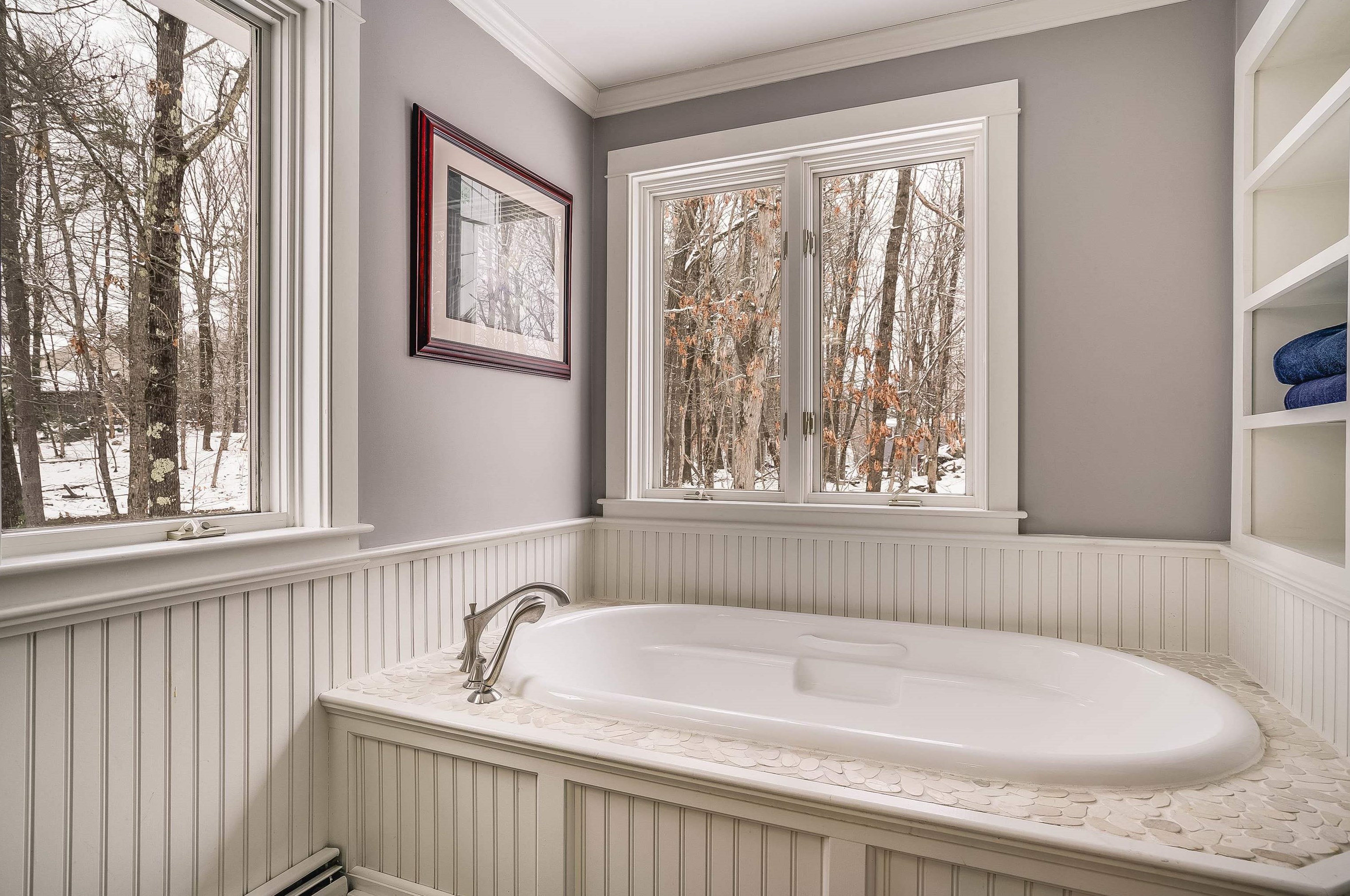 30 Bassett Ln, Newfields NH 03856-8231 exterior