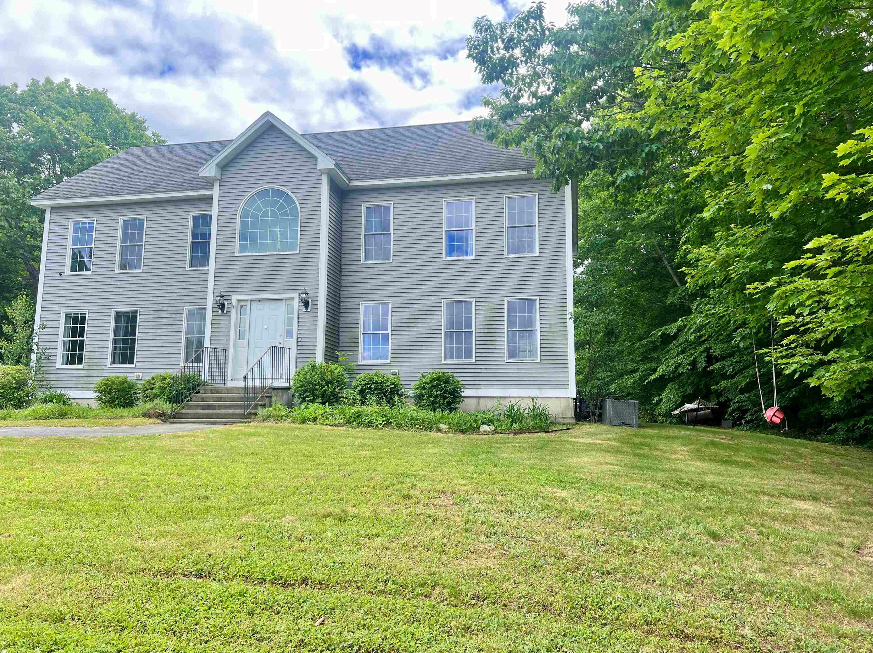 204 Mount Delight Rd, Deerfield, NH 03037-1302