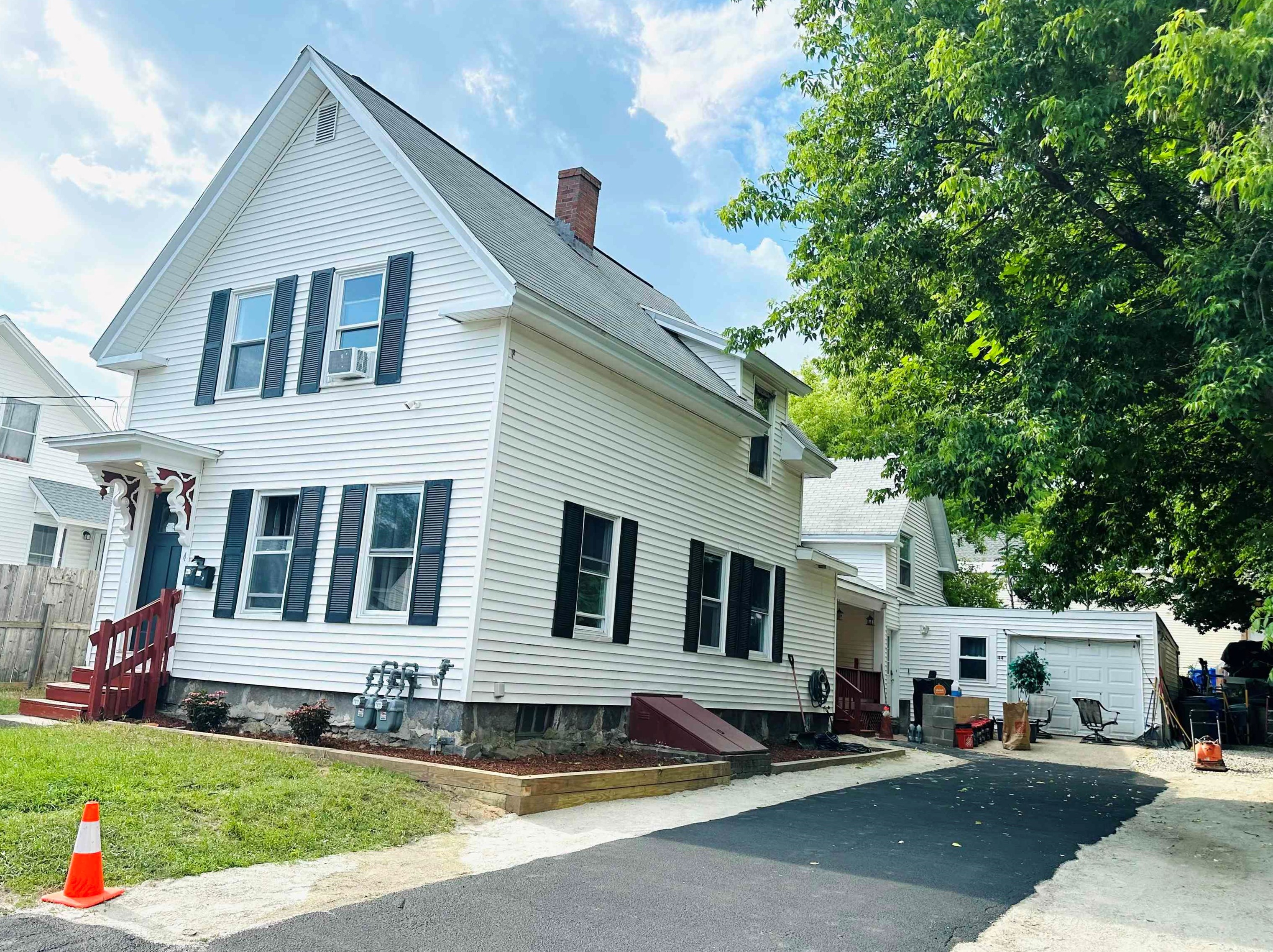 44 Arlington St, Manchester, NH 03104 exterior