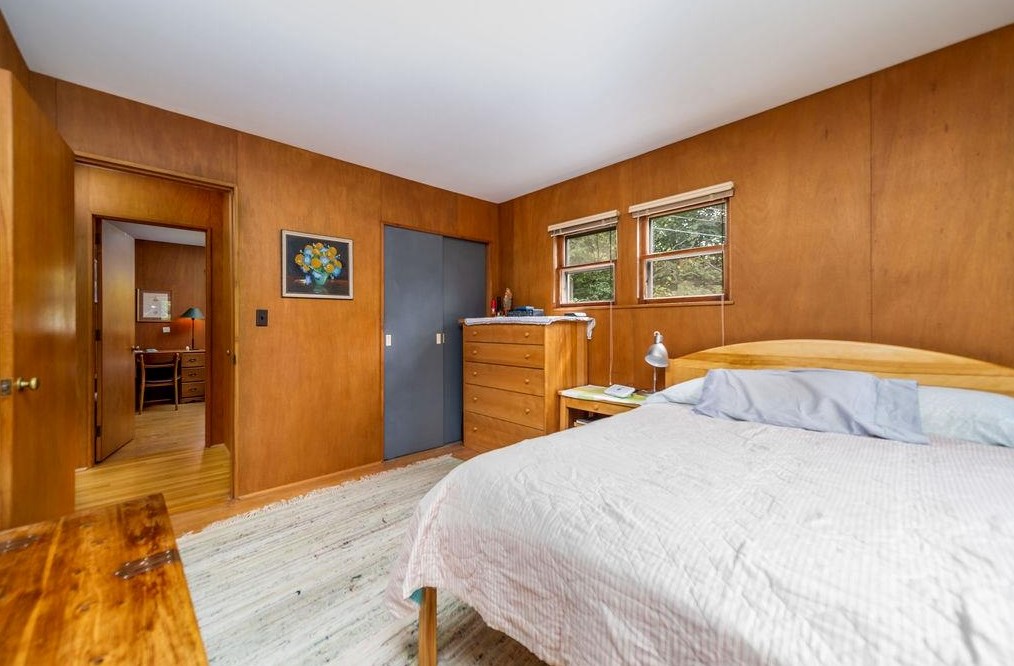 6 Mitchell Ln, Hanover NH 03755-2419 exterior