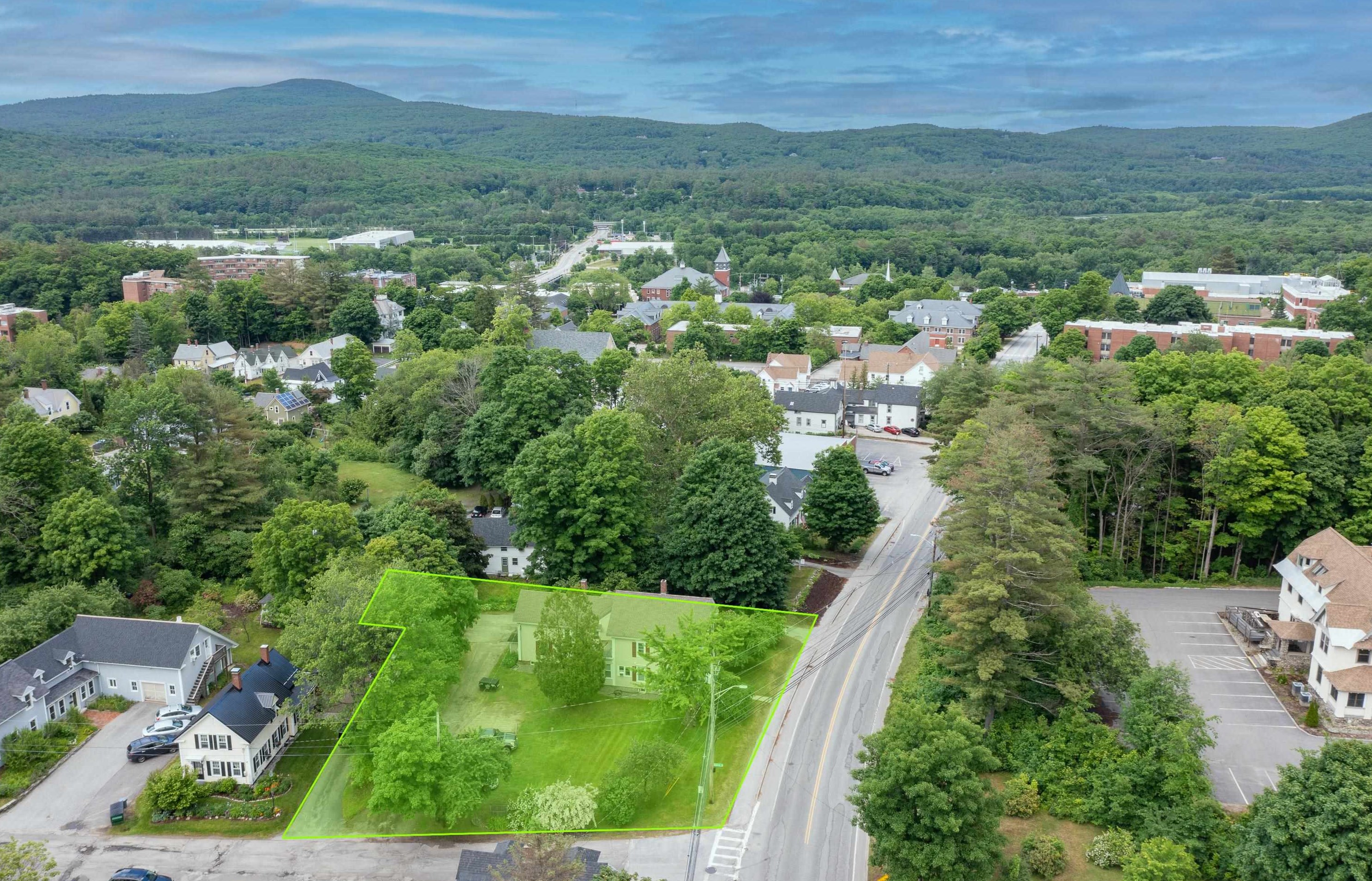 54 Highland St, Bridgewater NH 03264-3601 exterior