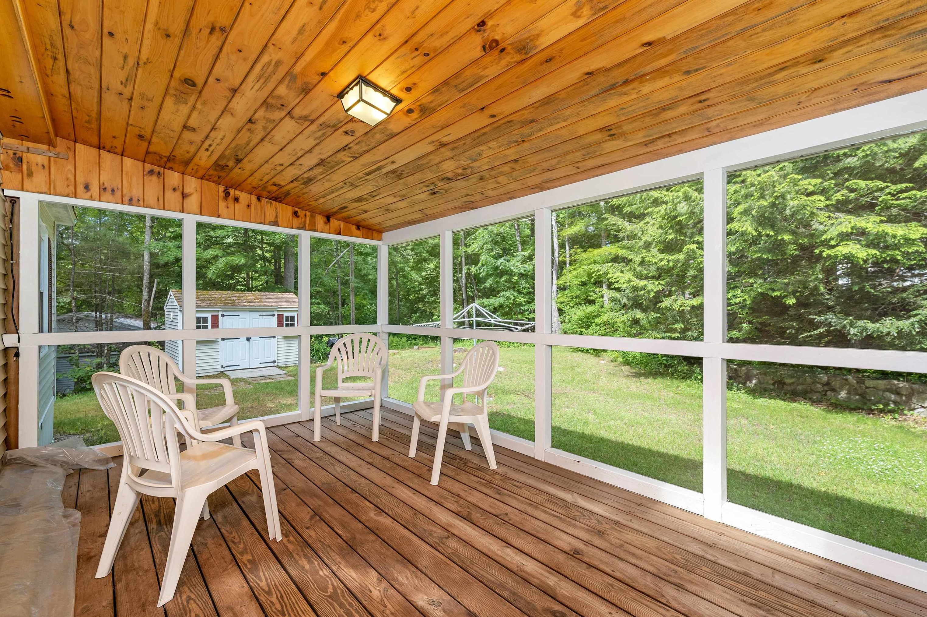 30 Birch Hl Est Rd, Tuftonboro NH  03894-4808 exterior