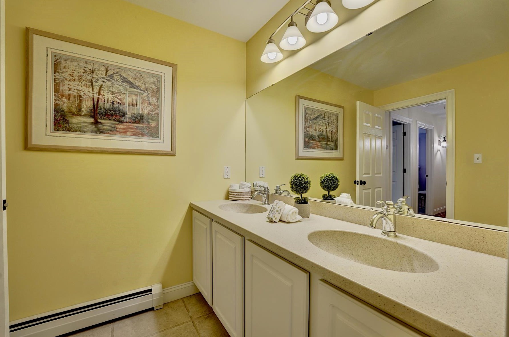 73 4 St, Dover NH exterior