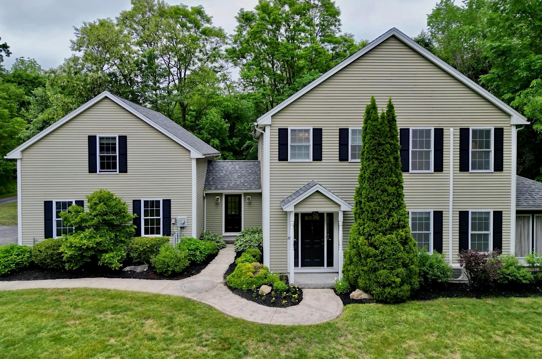 73 4 St, Dover NH exterior