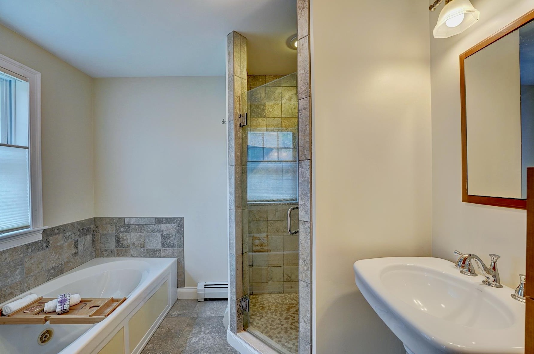 73 4 St, Dover NH exterior