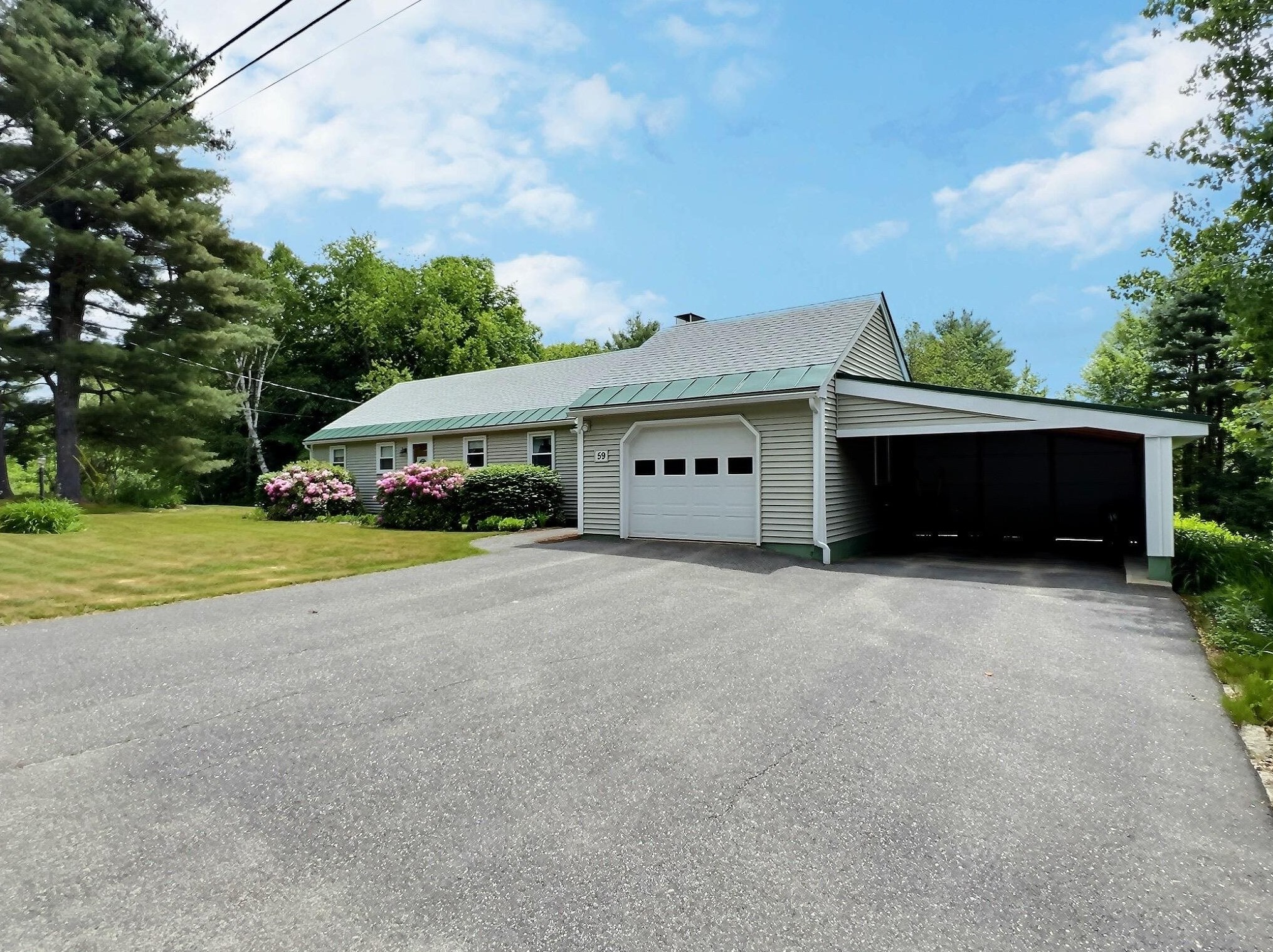 59 Farwell Ln, New-London, NH 03257 exterior