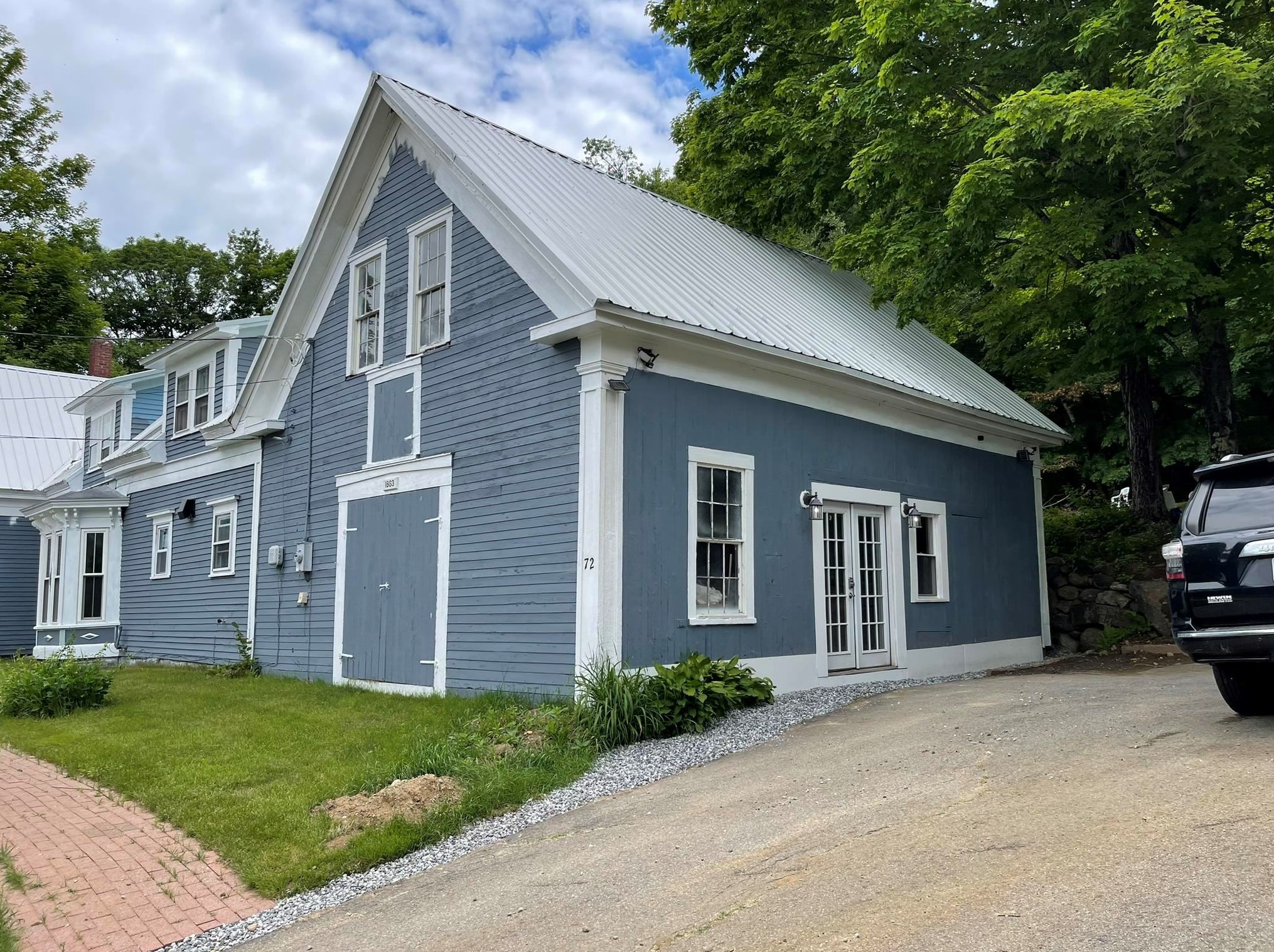 72 Thompson St, Ashland, NH 03217-4432