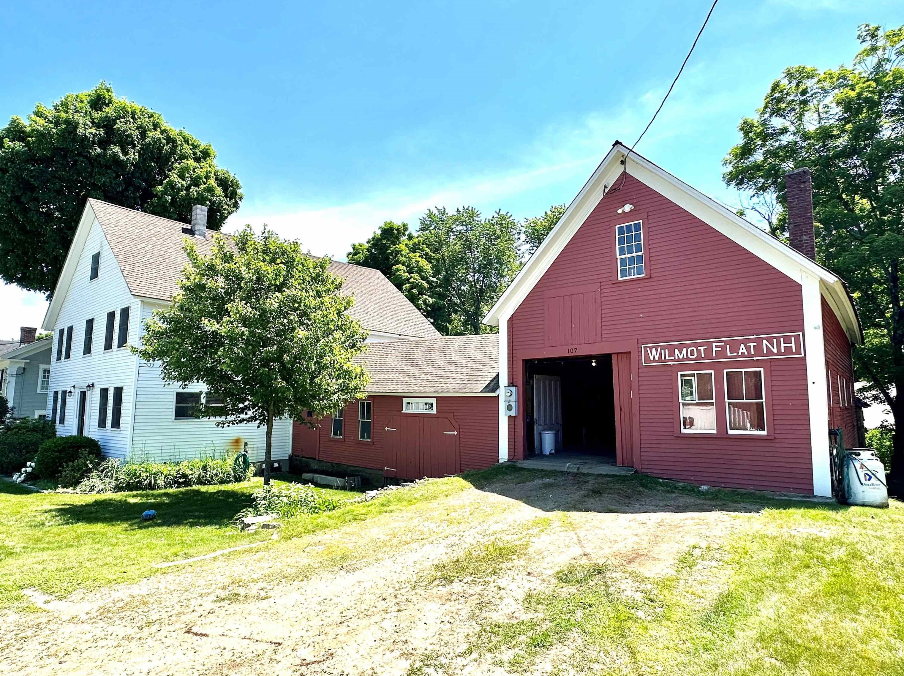 107 Village Rd, Wilmot, NH 03287 exterior