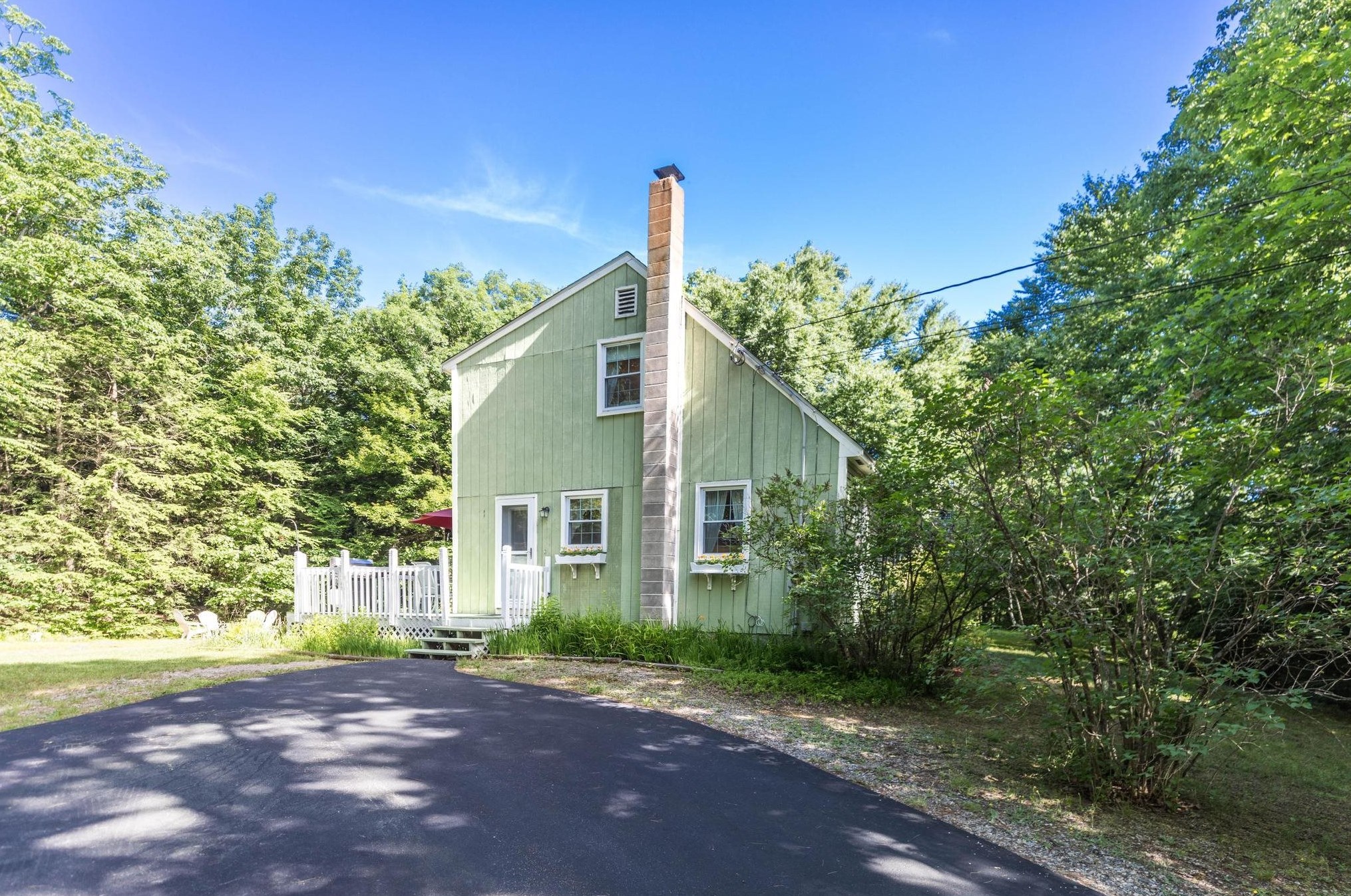 5 Manorview Dr, Raymond, NH 03077 exterior