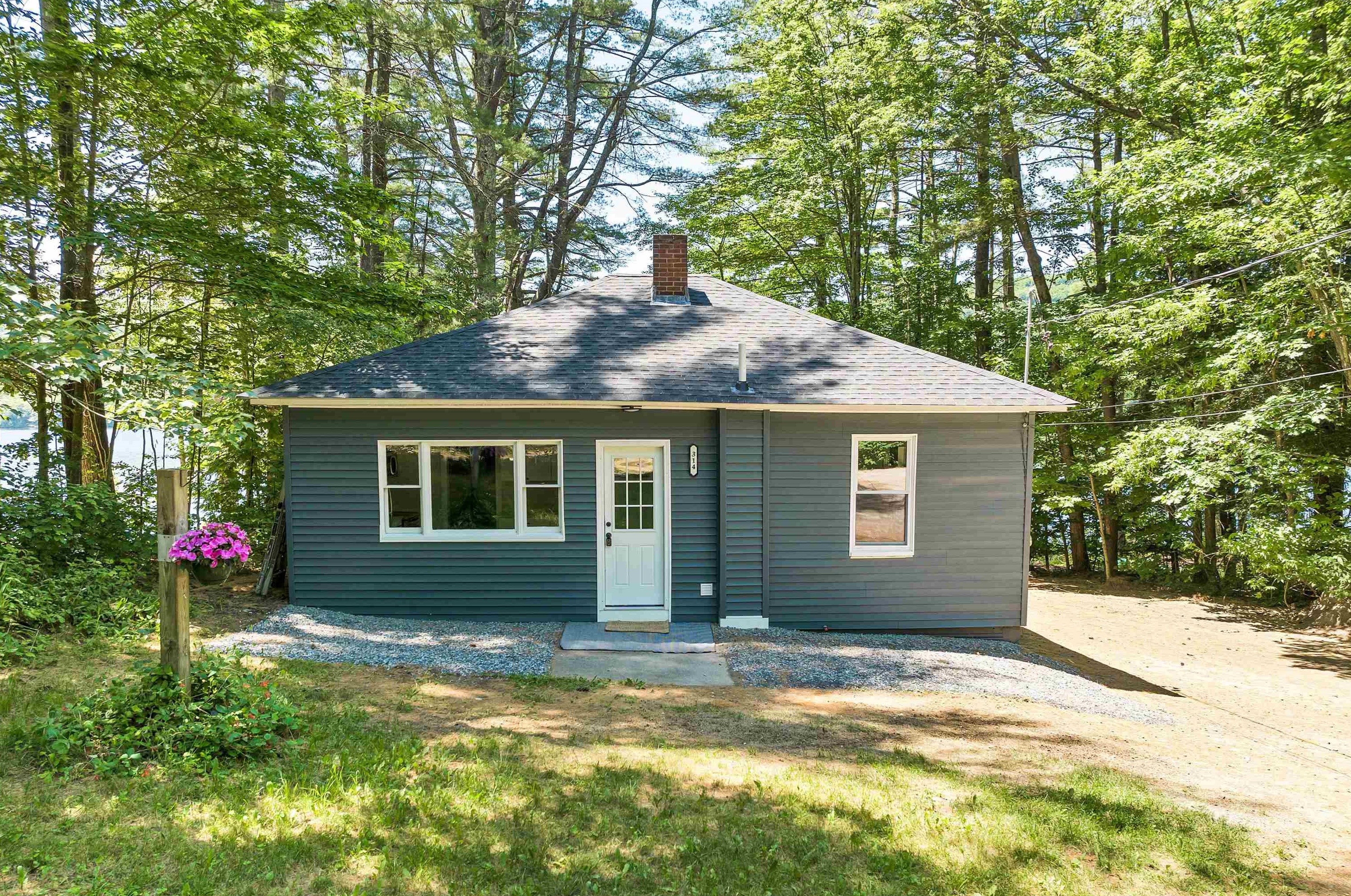 314 Bradley Lake Rd, Andover, NH 03216
