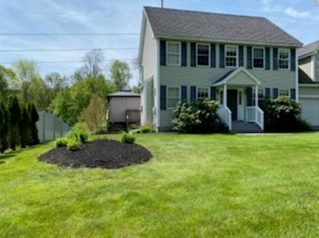53 Shaws Ln, Dover, NH 03820