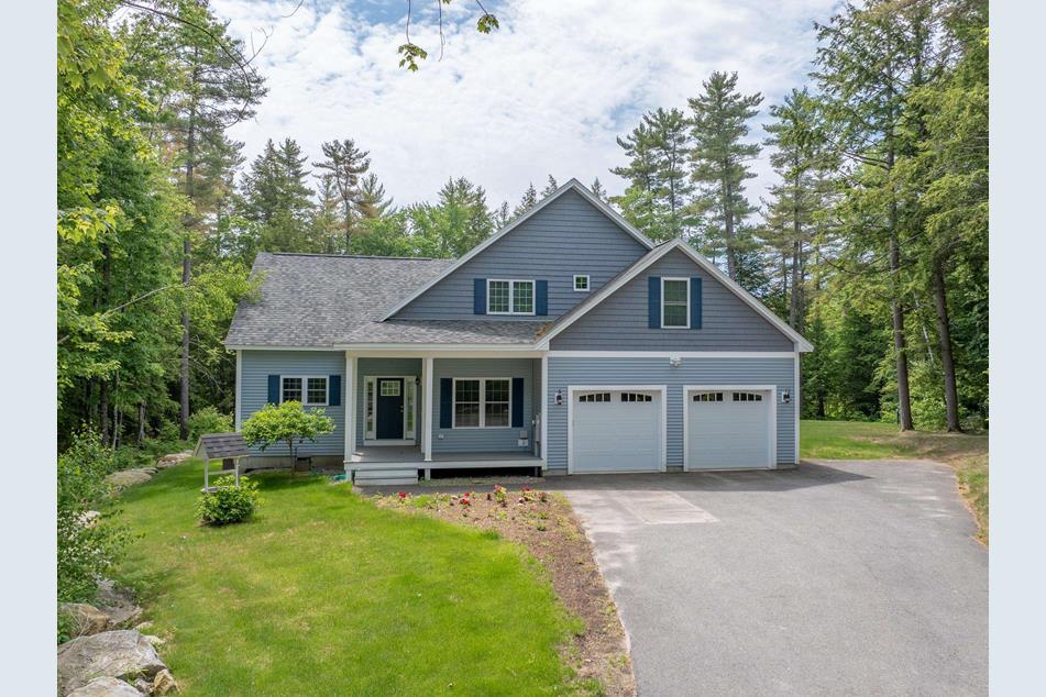 33 Beaverside Dr, Center Harbor, NH 03226 MLS 5000839 Coldwell Banker