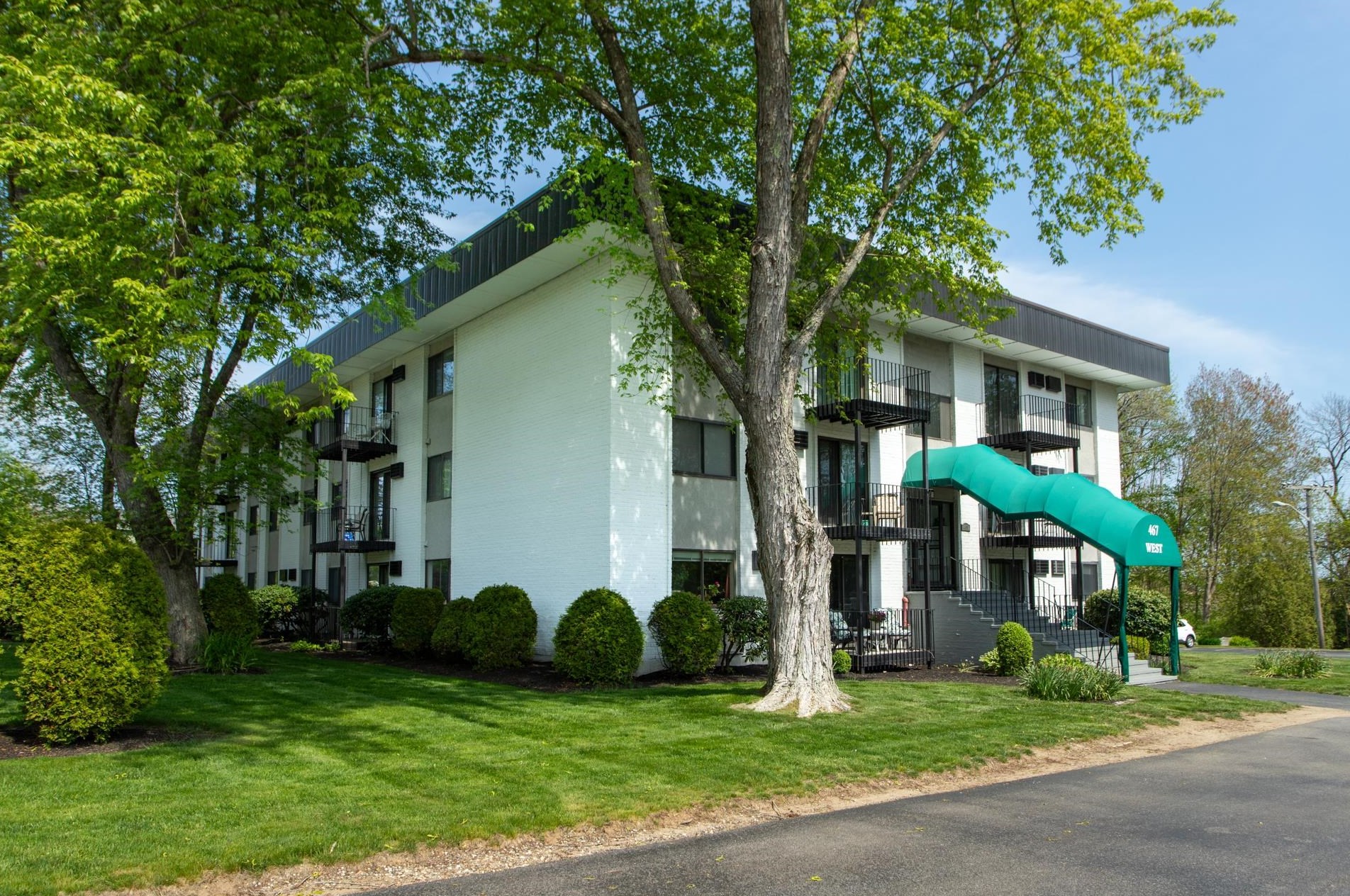467 High St #10, Hampton, NH 03842
