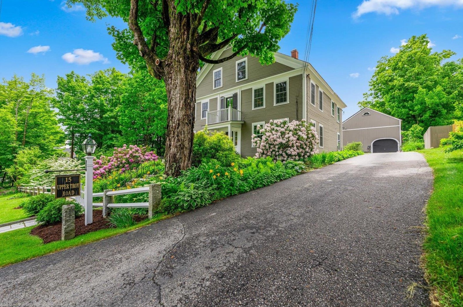 15 Upper Troy Rd, Fitzwilliam, NH 03447