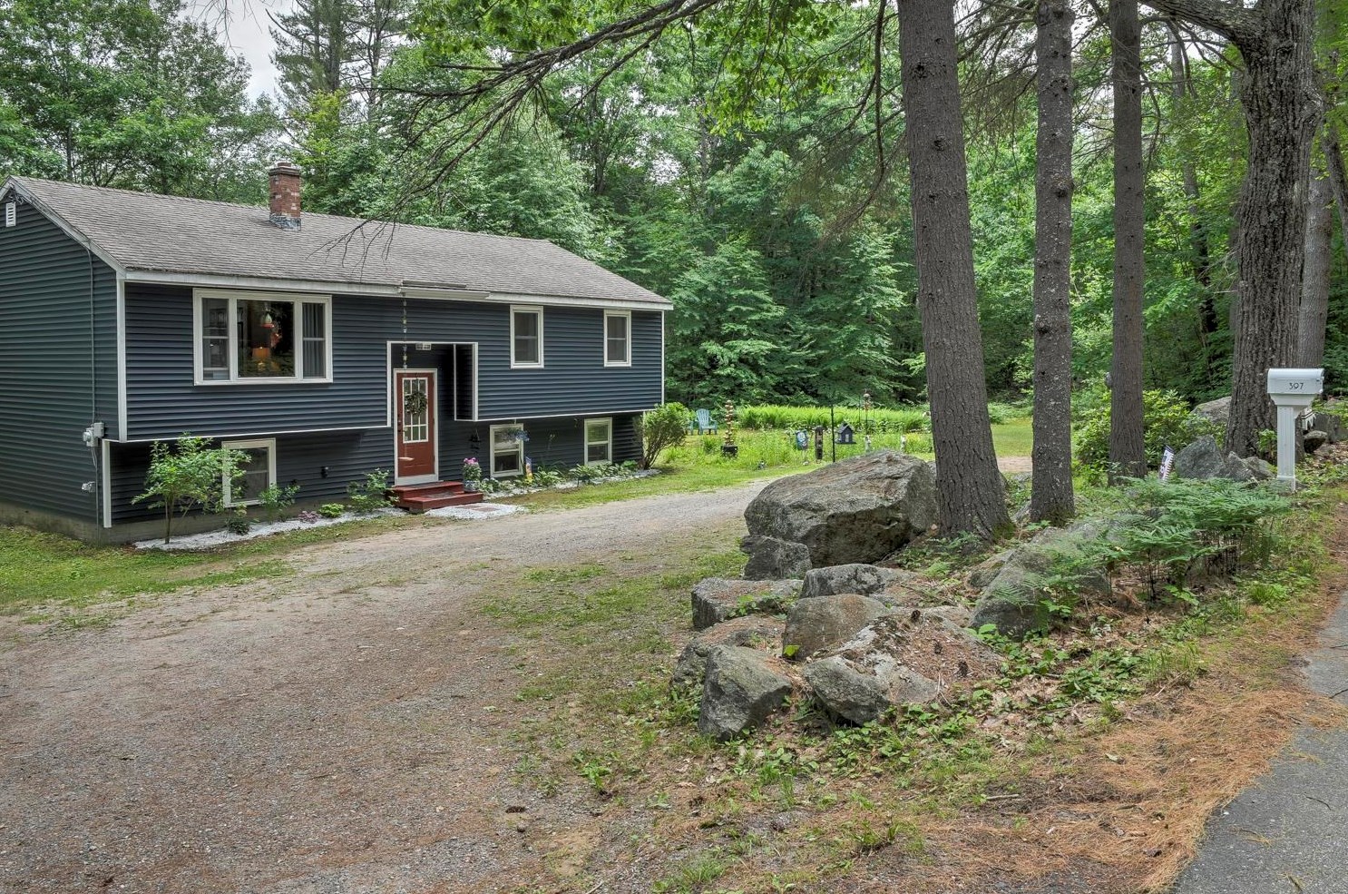 397 Royalston Rd, Fitzwilliam, NH 03447