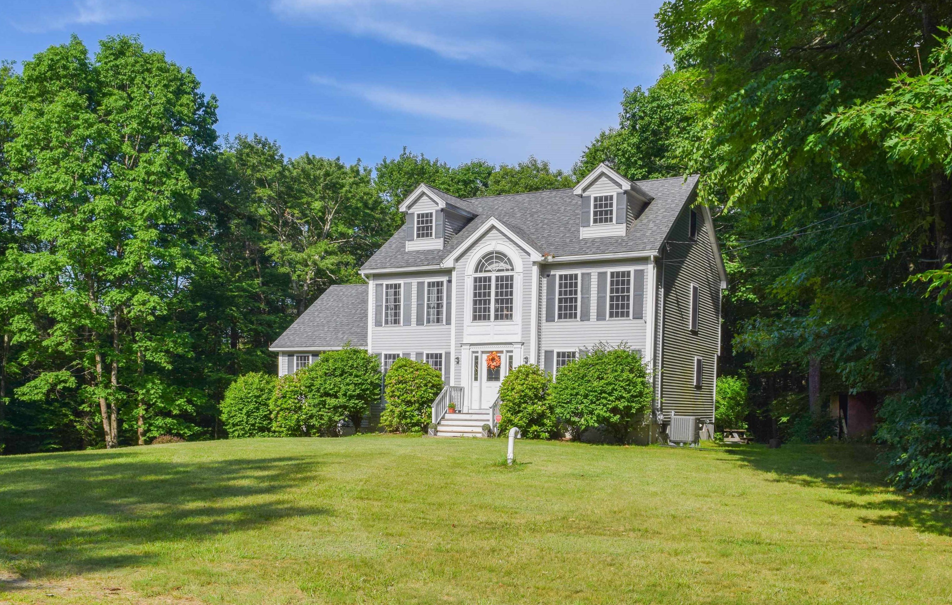 17 Karlin Rd, Fremont, NH 03044