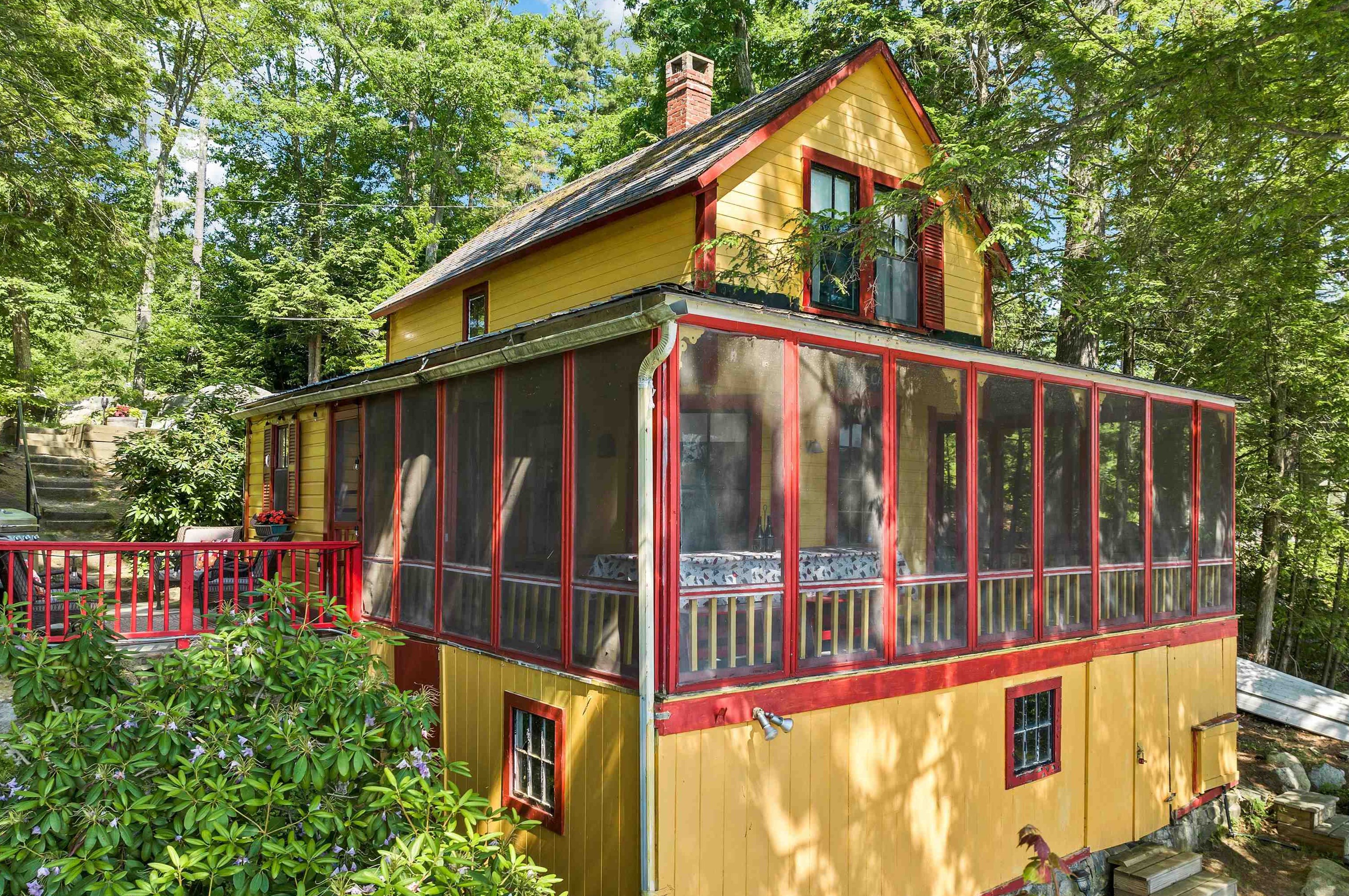 5 Loon Cove Rd, Alton, NH 03810