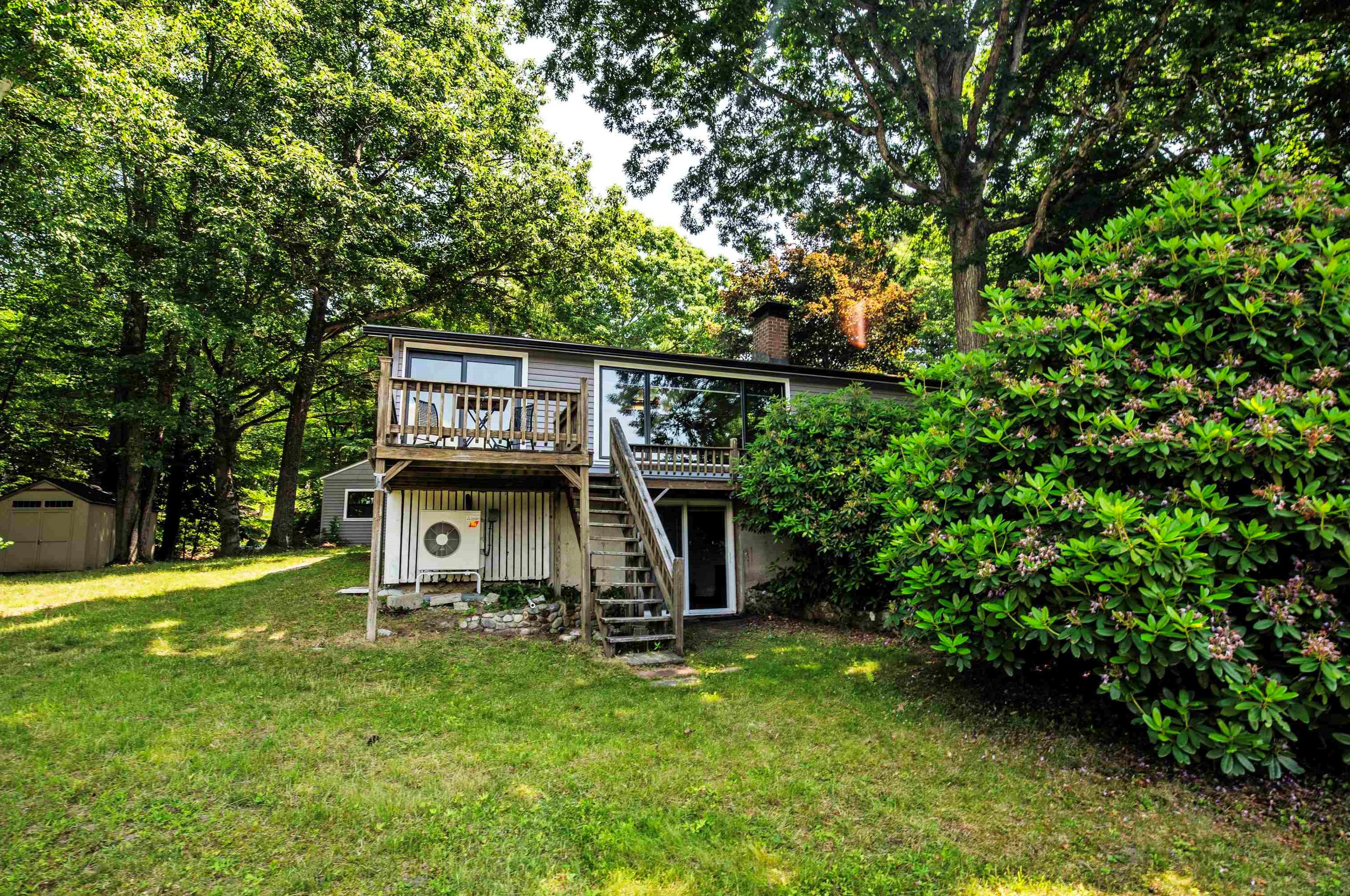 103 New Hampshire Dr, Concord NH  03303-7920 exterior