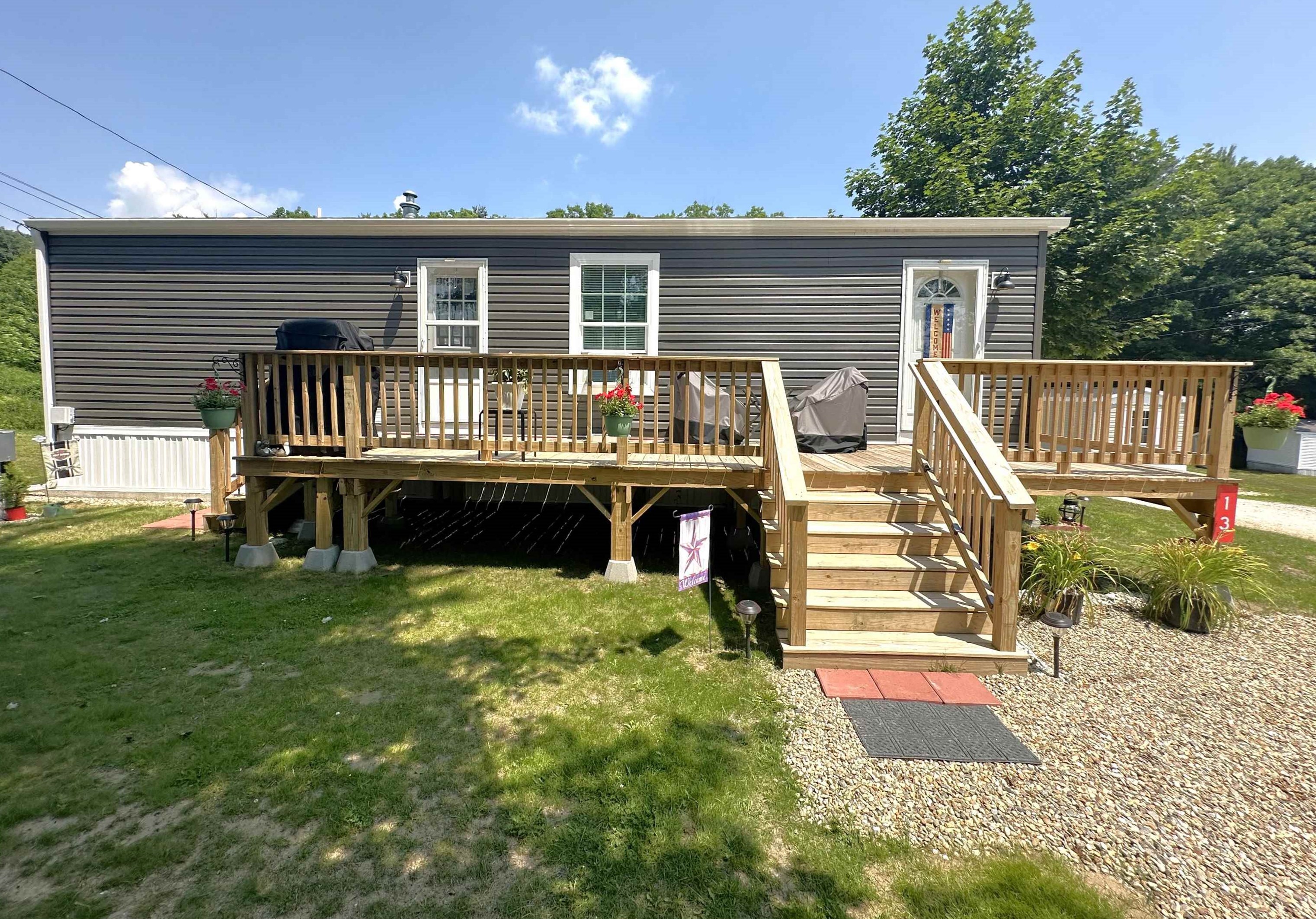 65 Leavitt Rd #13, Pittsfield, NH 03263