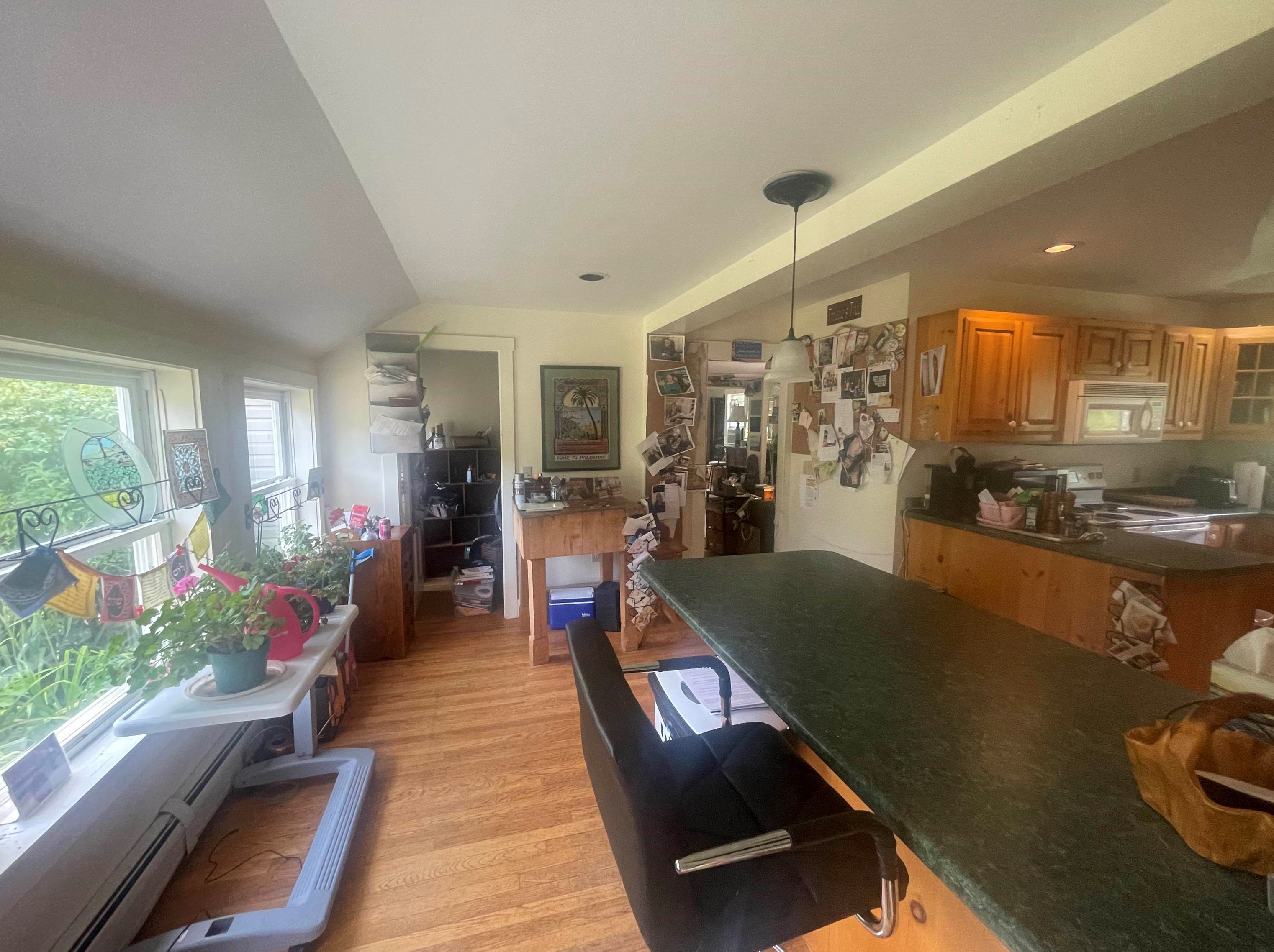 26 Collins St, Ashland, NH 03217-4502