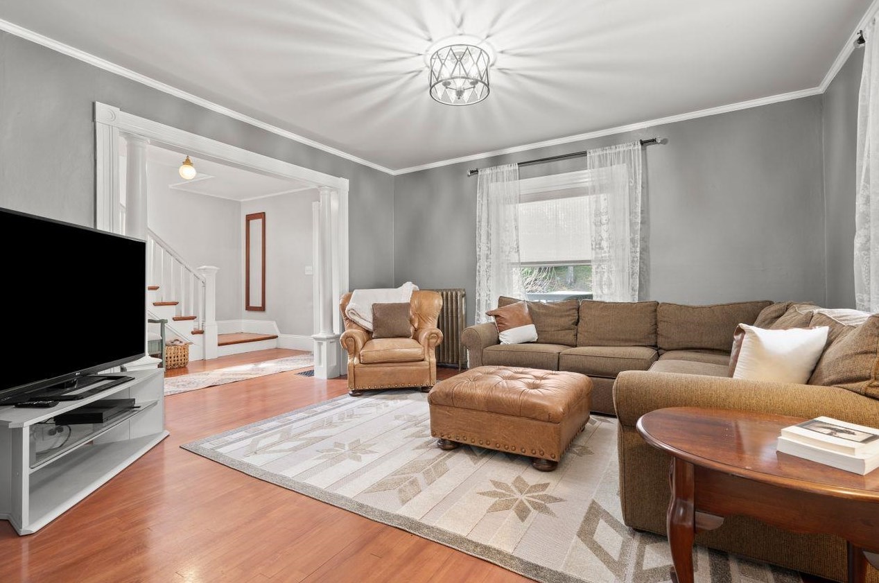 603 Hanover St, Manchester NH  03104-5307 exterior