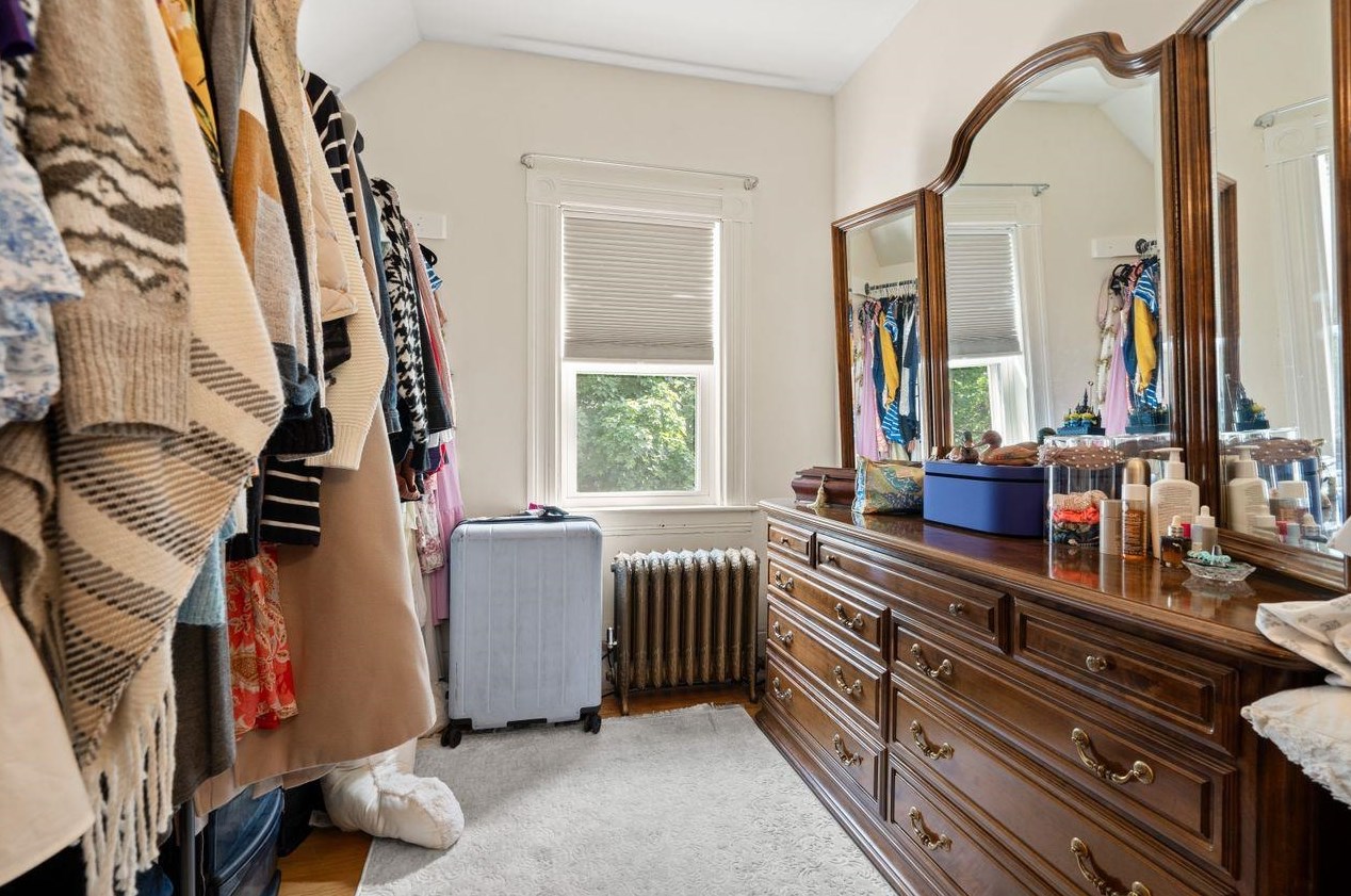 603 Hanover St, Manchester NH  03104-5307 exterior