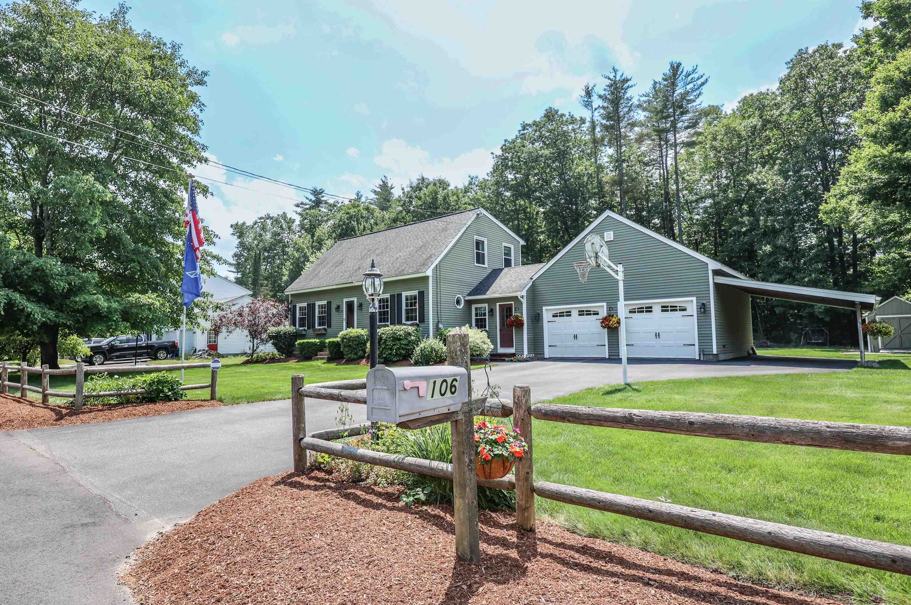 106 Lilac St, Concord, NH 03303-1893