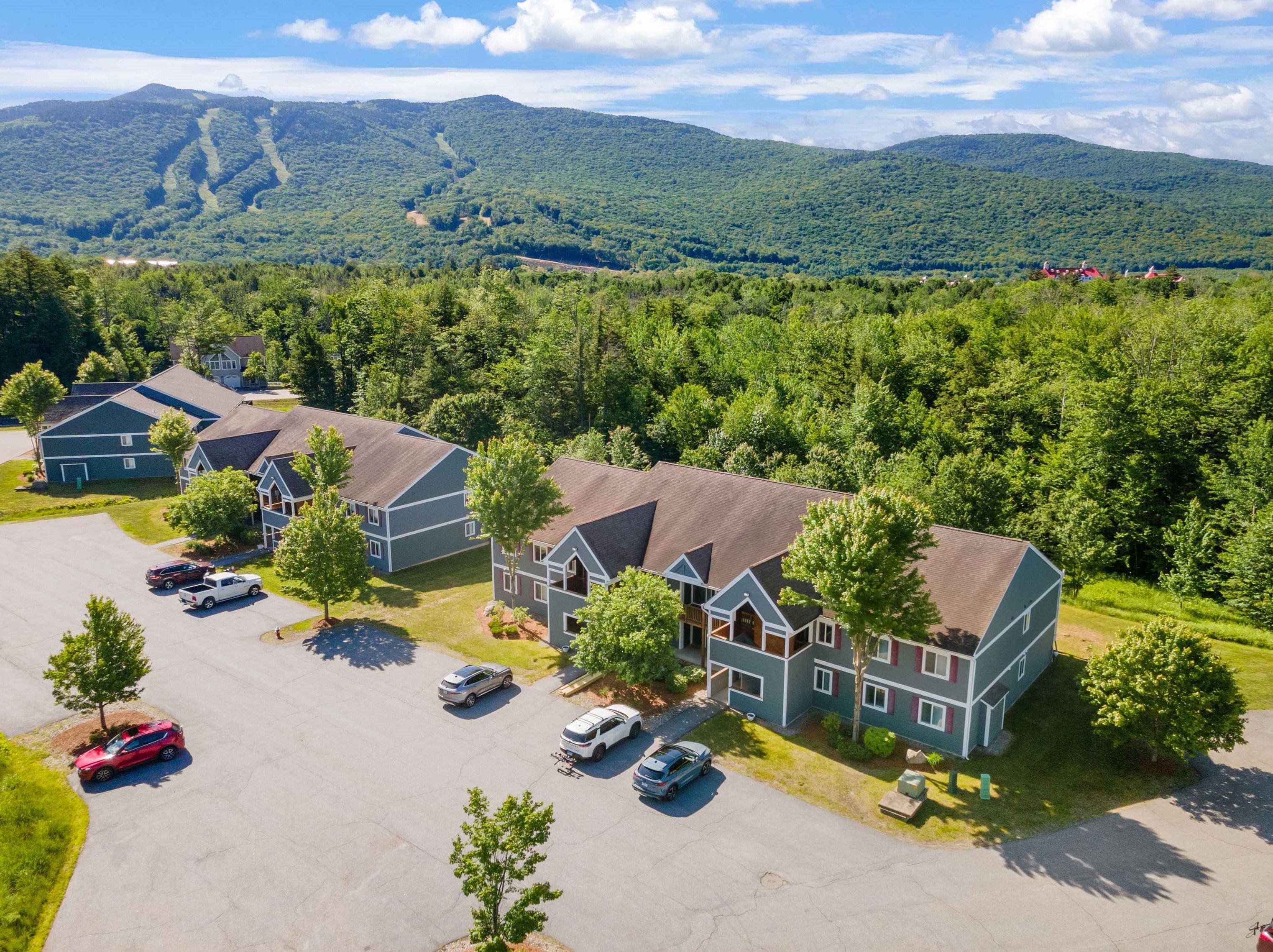 19 Whiteoak Ln #3, Lincoln, NH 03251