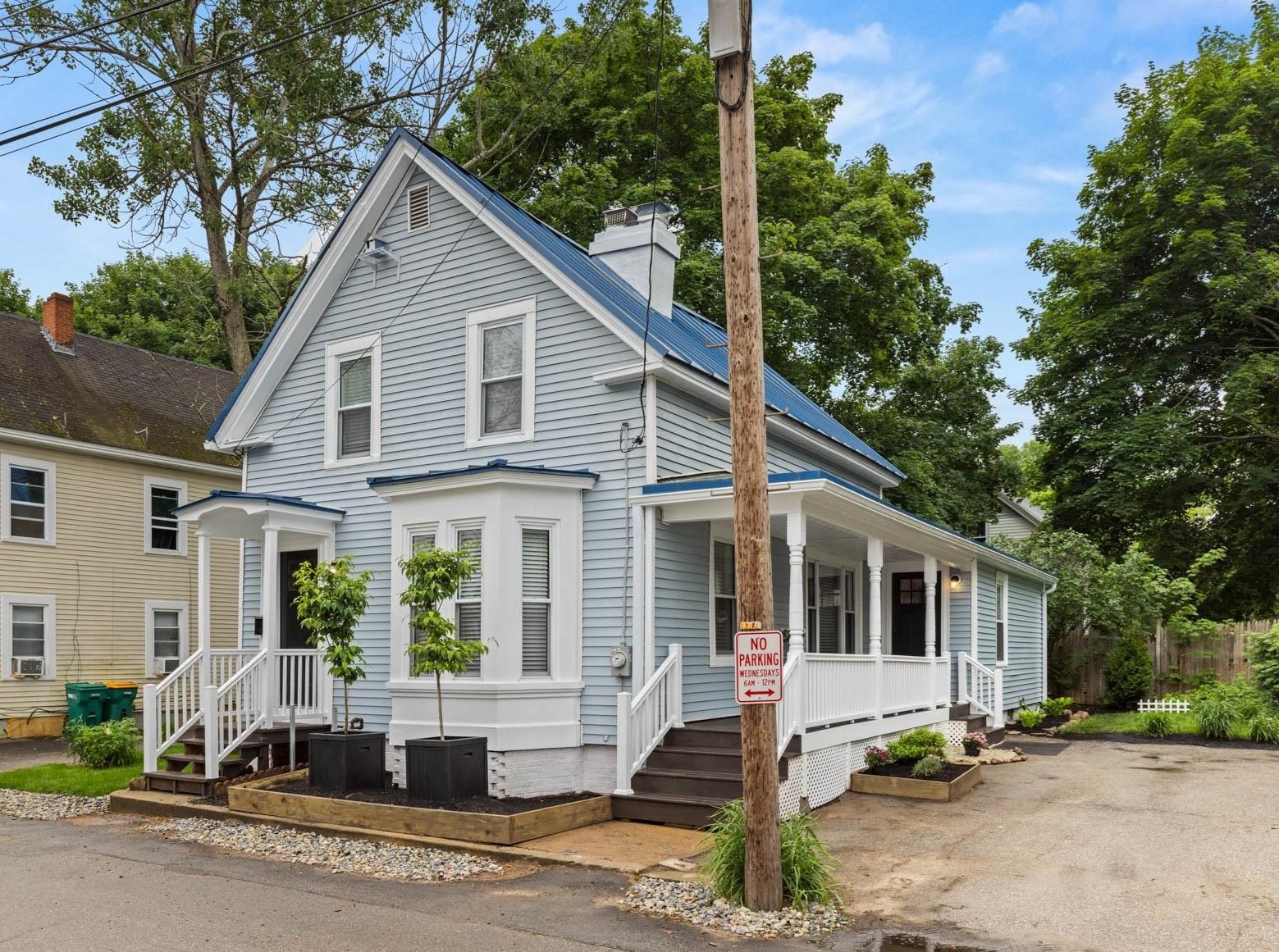 9 Moores Ct, Rochester, NH 03867