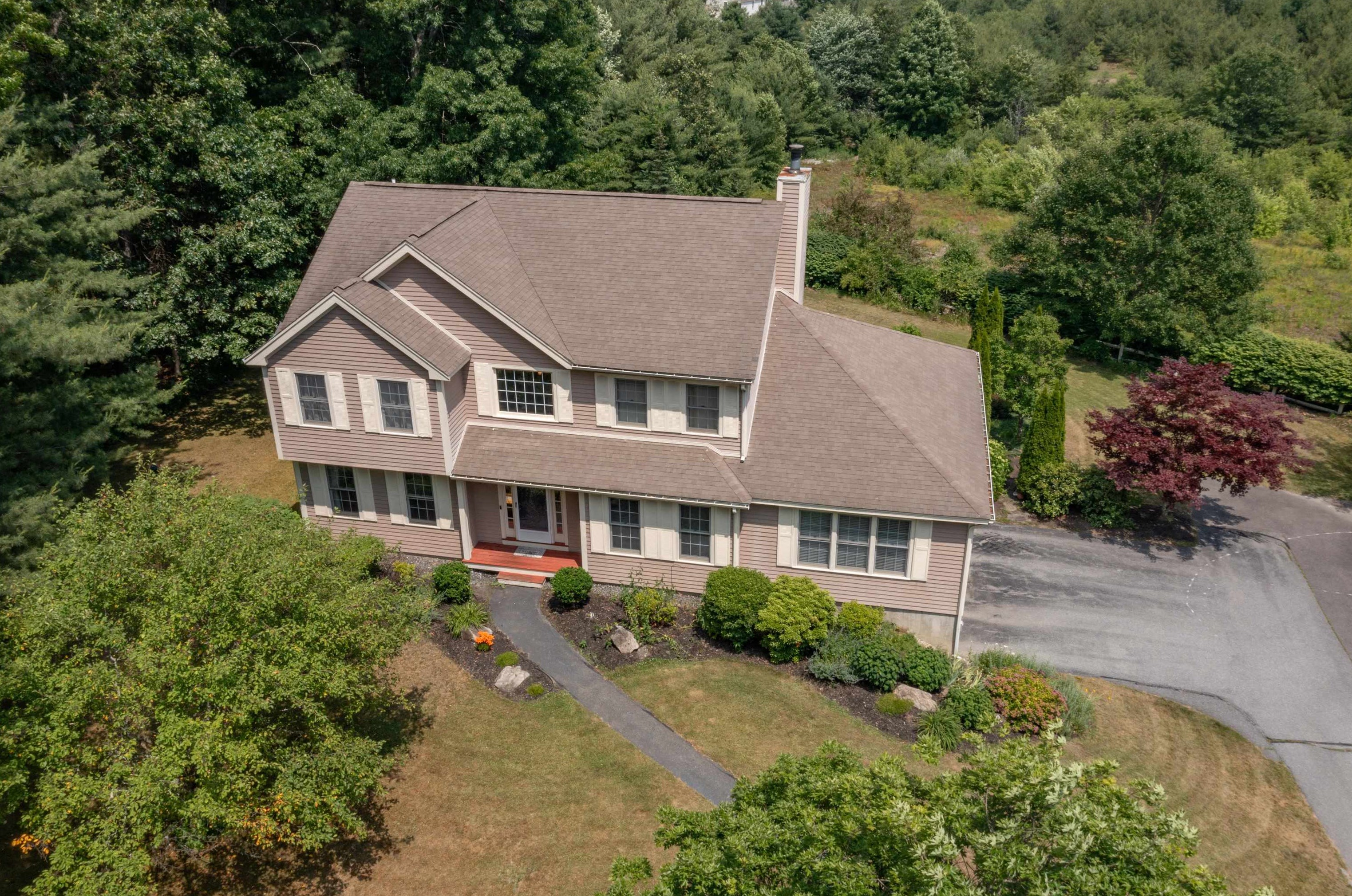 10 Jambard Rd, Hollis, NH 03049