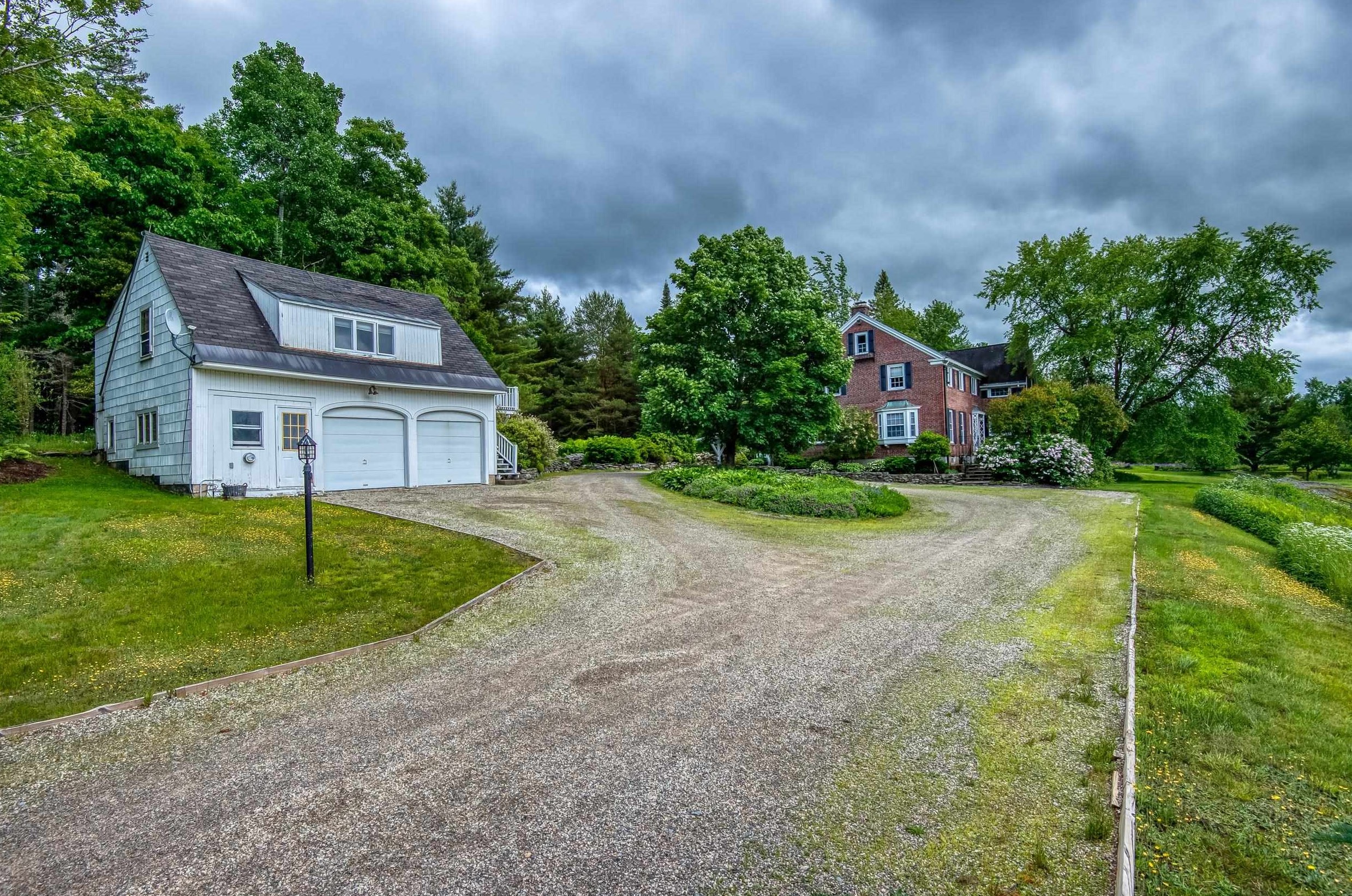 296 Mountain View Rd, Carroll, NH 03598