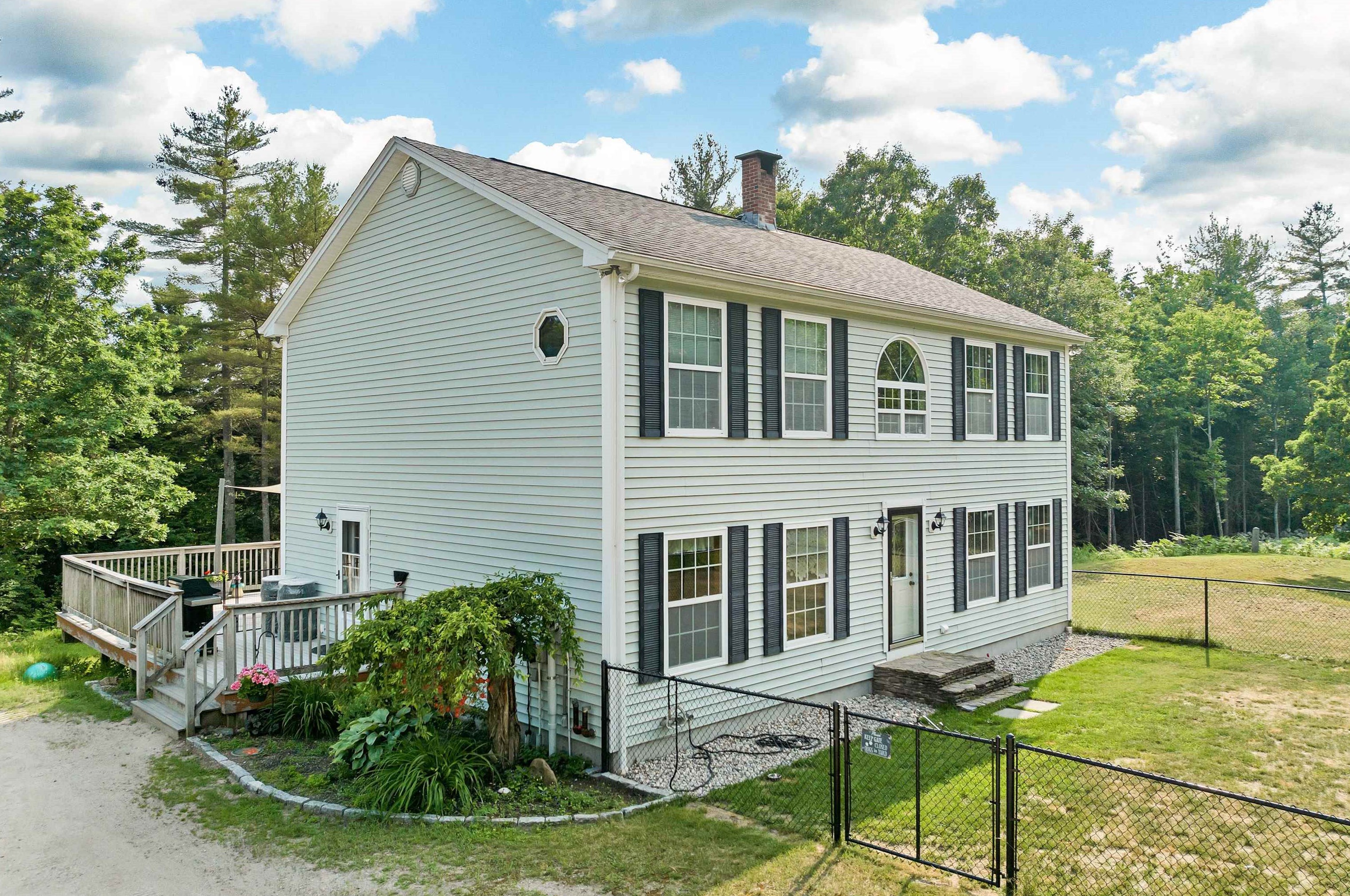 68 Union Wharf Rd, Tuftonboro, NH 03853