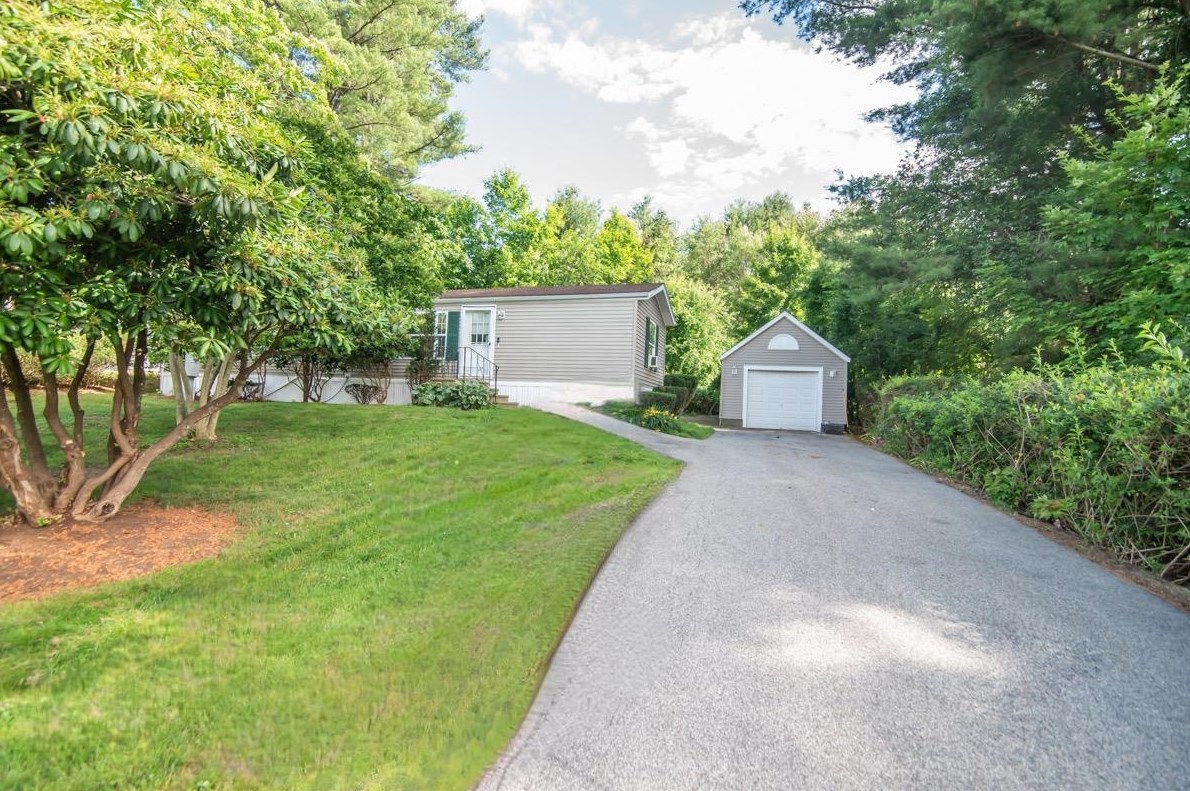 378 Main St, Salem, NH 03079