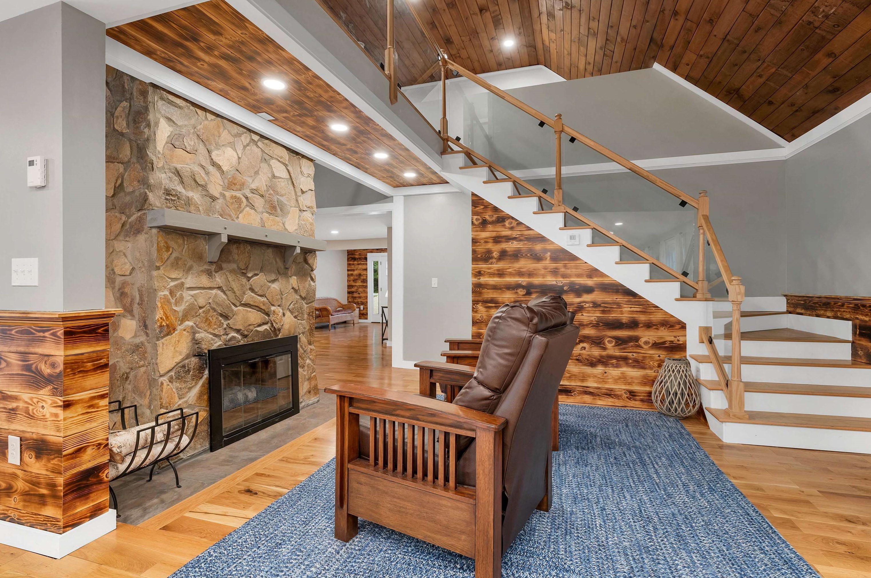 146 Douglas Dr, Candia, NH 03034