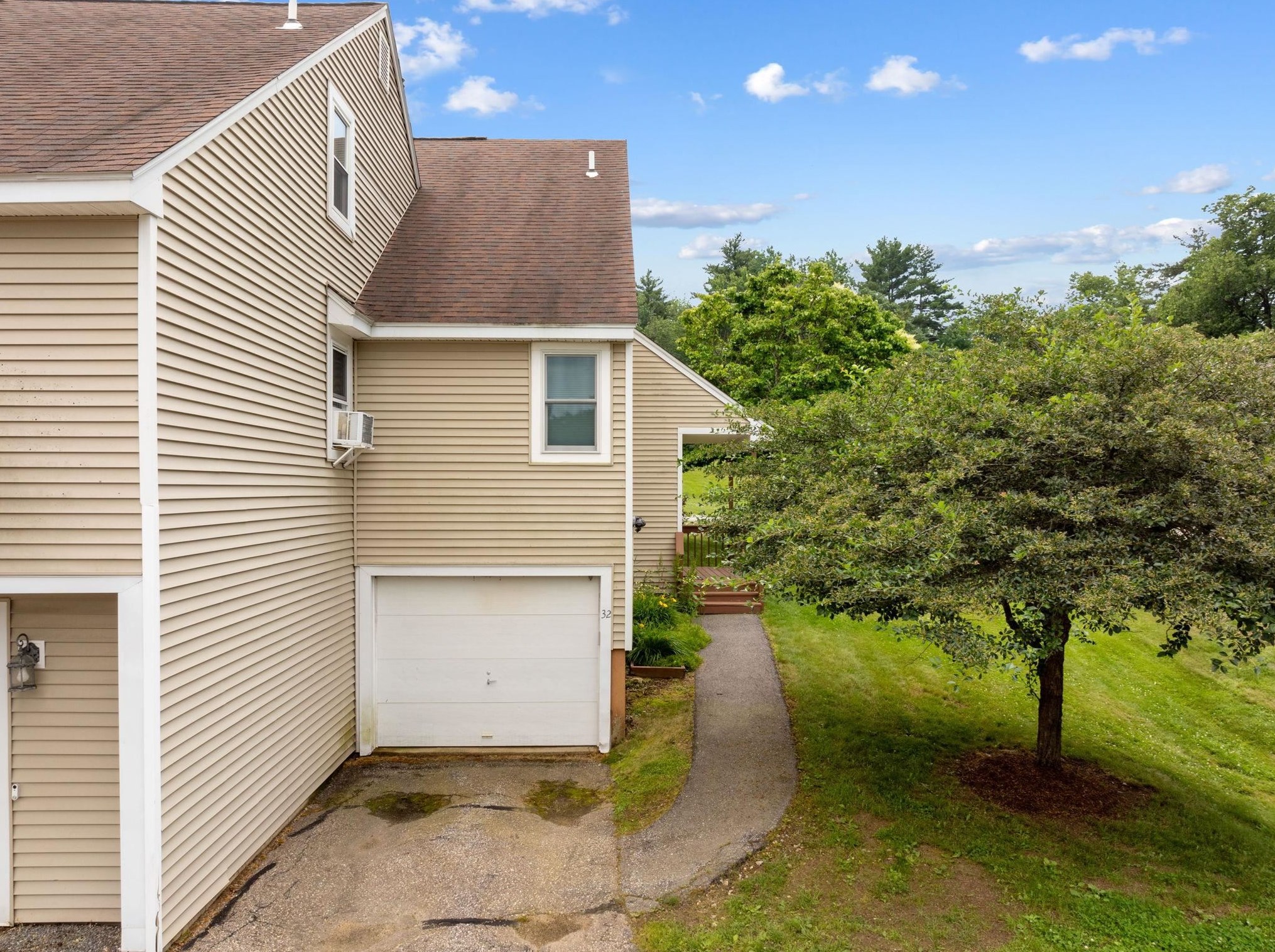 501 Bean Hill Rd #32, Tilton, NH 03276