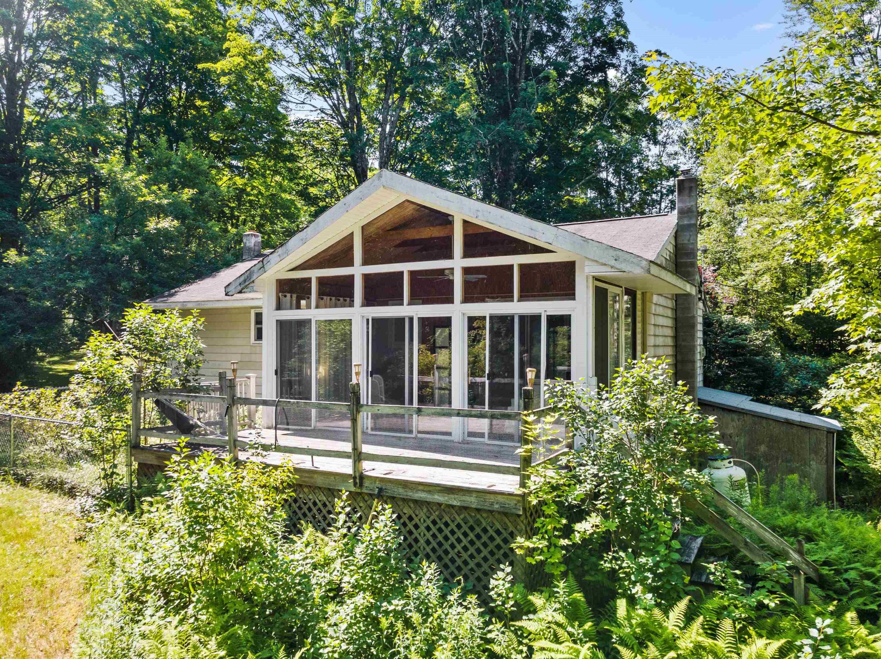 296 Bean Hill Rd, Tilton, NH 03276