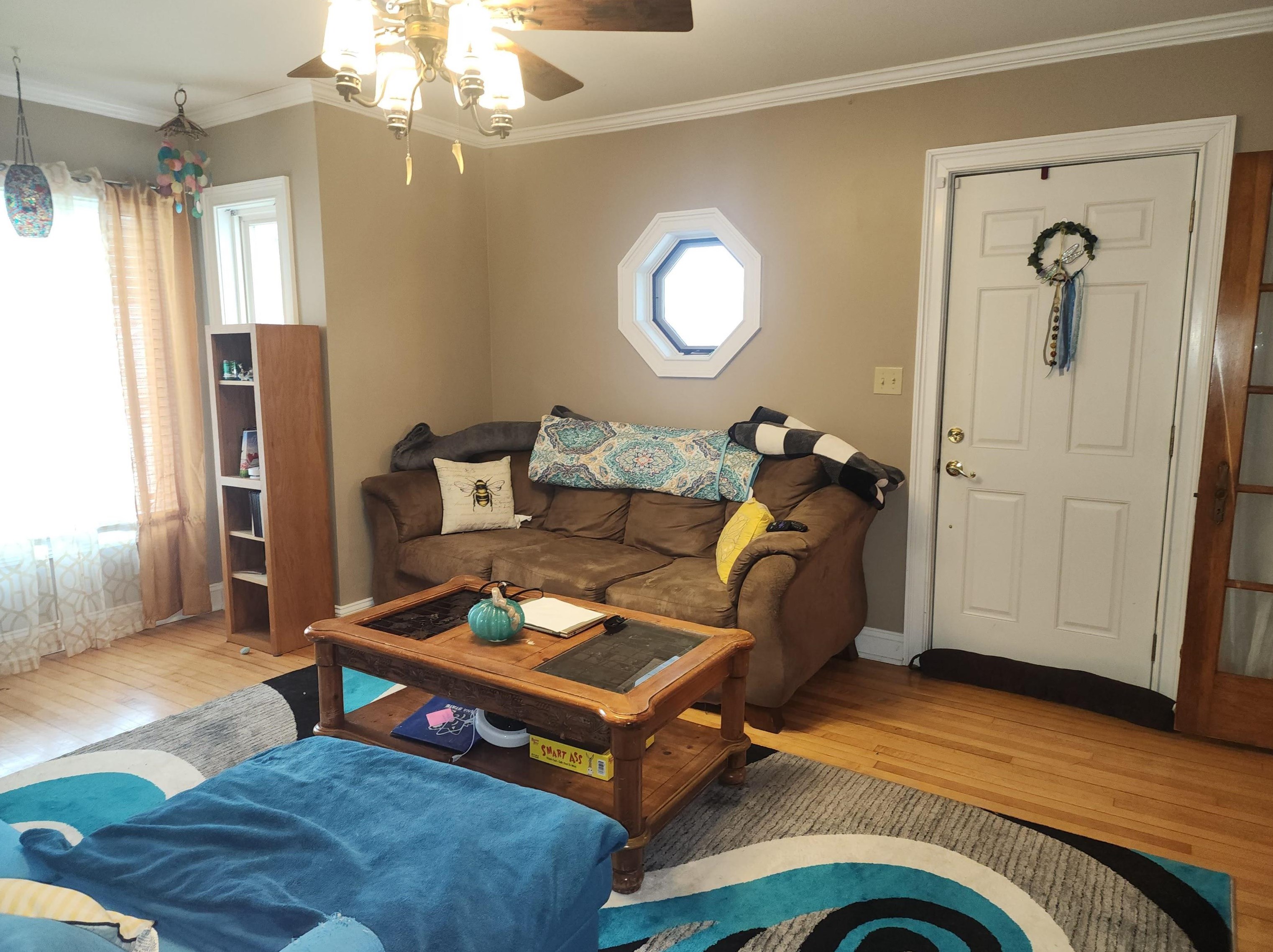 17 Main St, Shelburne, NH 03581