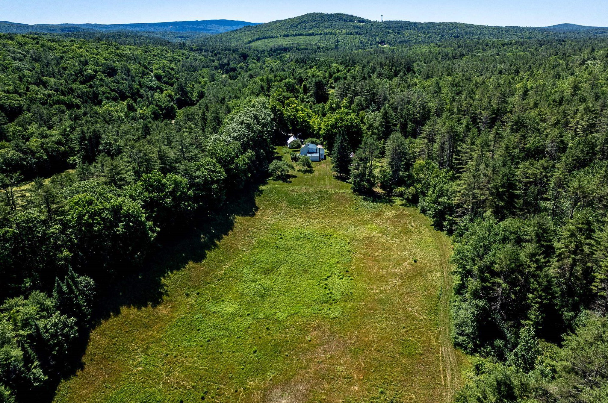 102 Cutler Rd, Plainfield, NH 03781