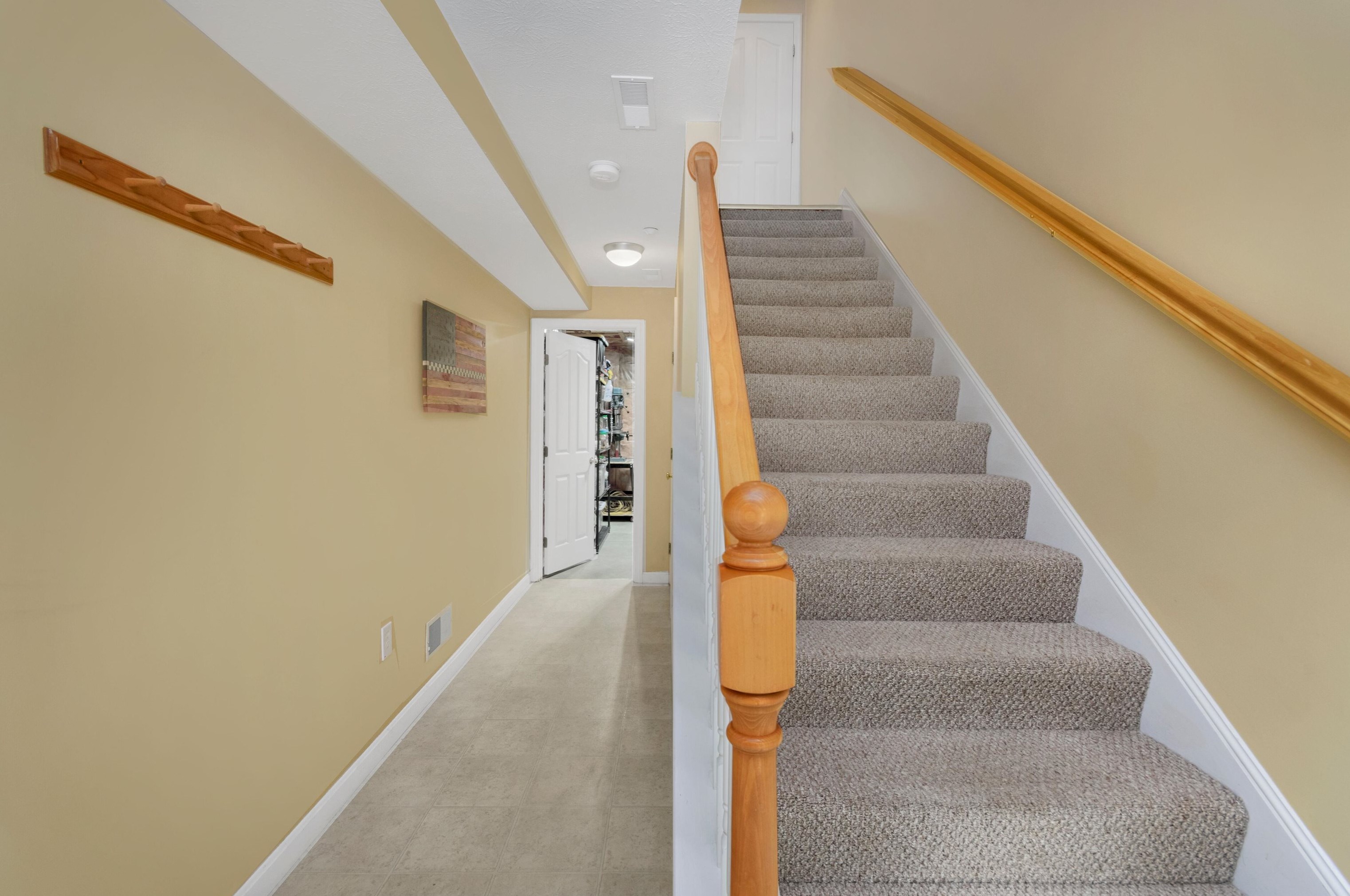 61 Mulberry St #2, Concord, NH 03301