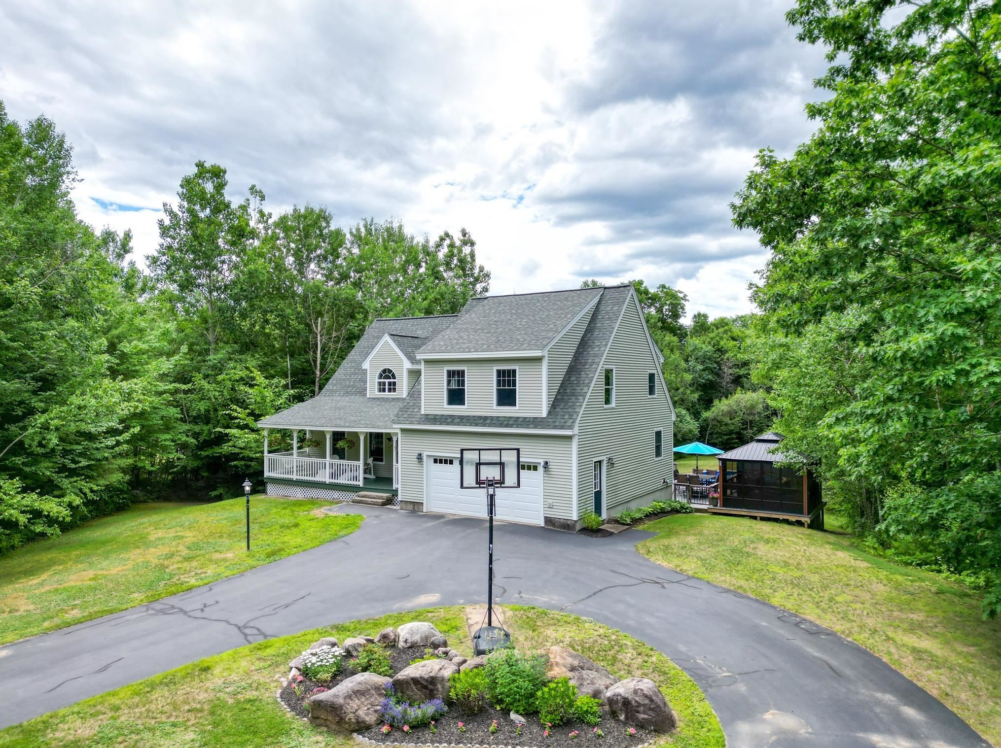 24 Amber Way, Conway, NH 03813