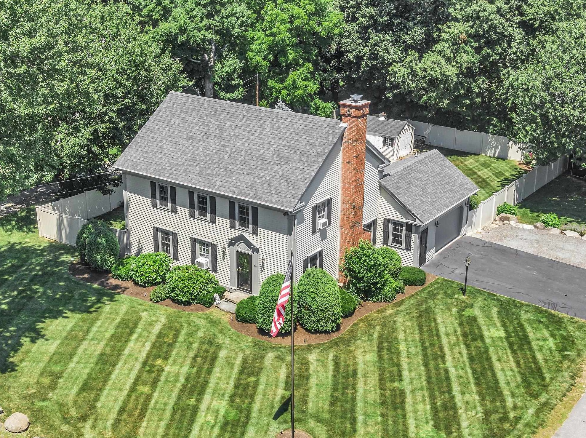 63 Post Rd, North Hampton, NH 03862