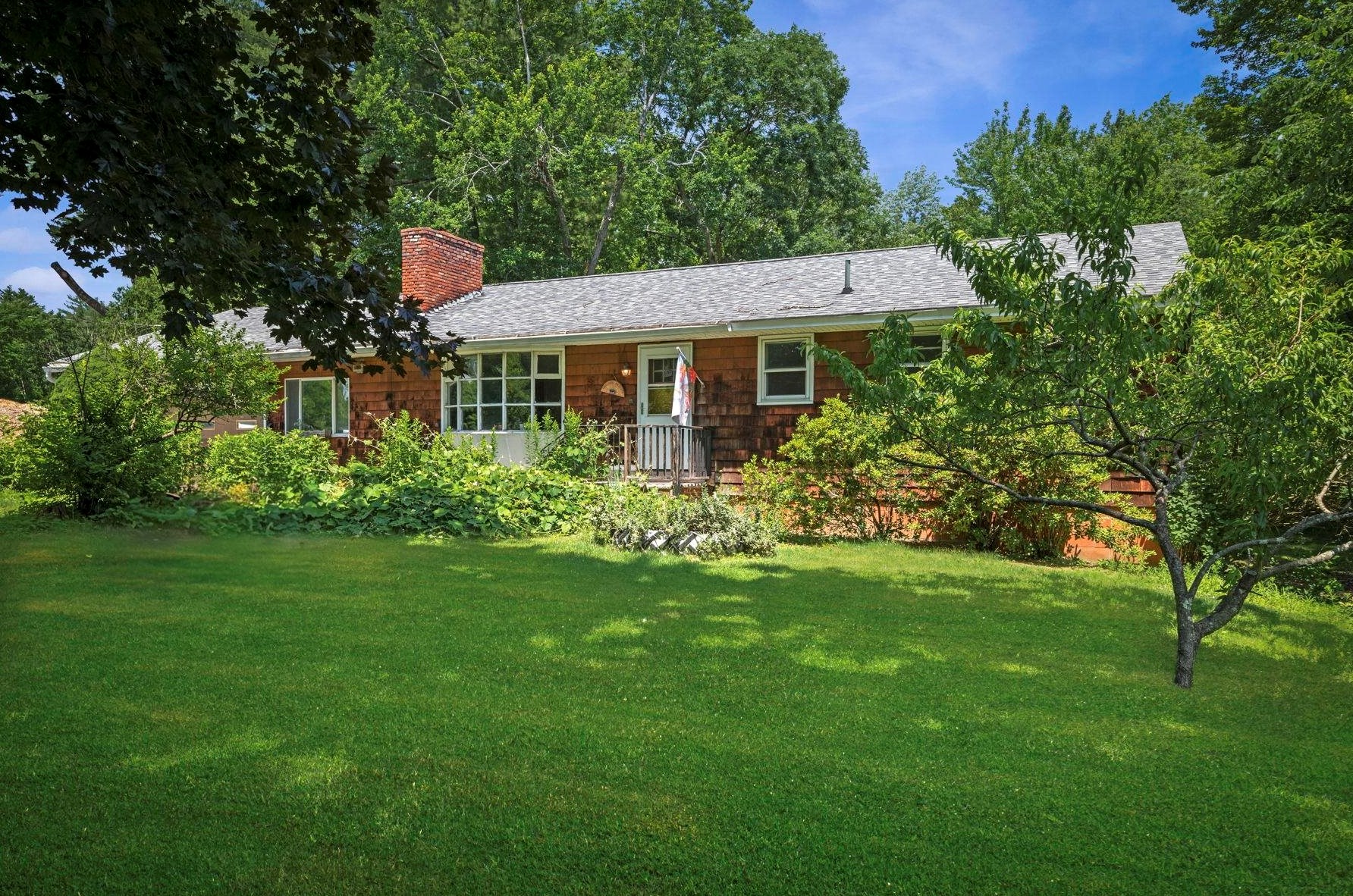 30 Haverhill Rd, Salem, NH 03079