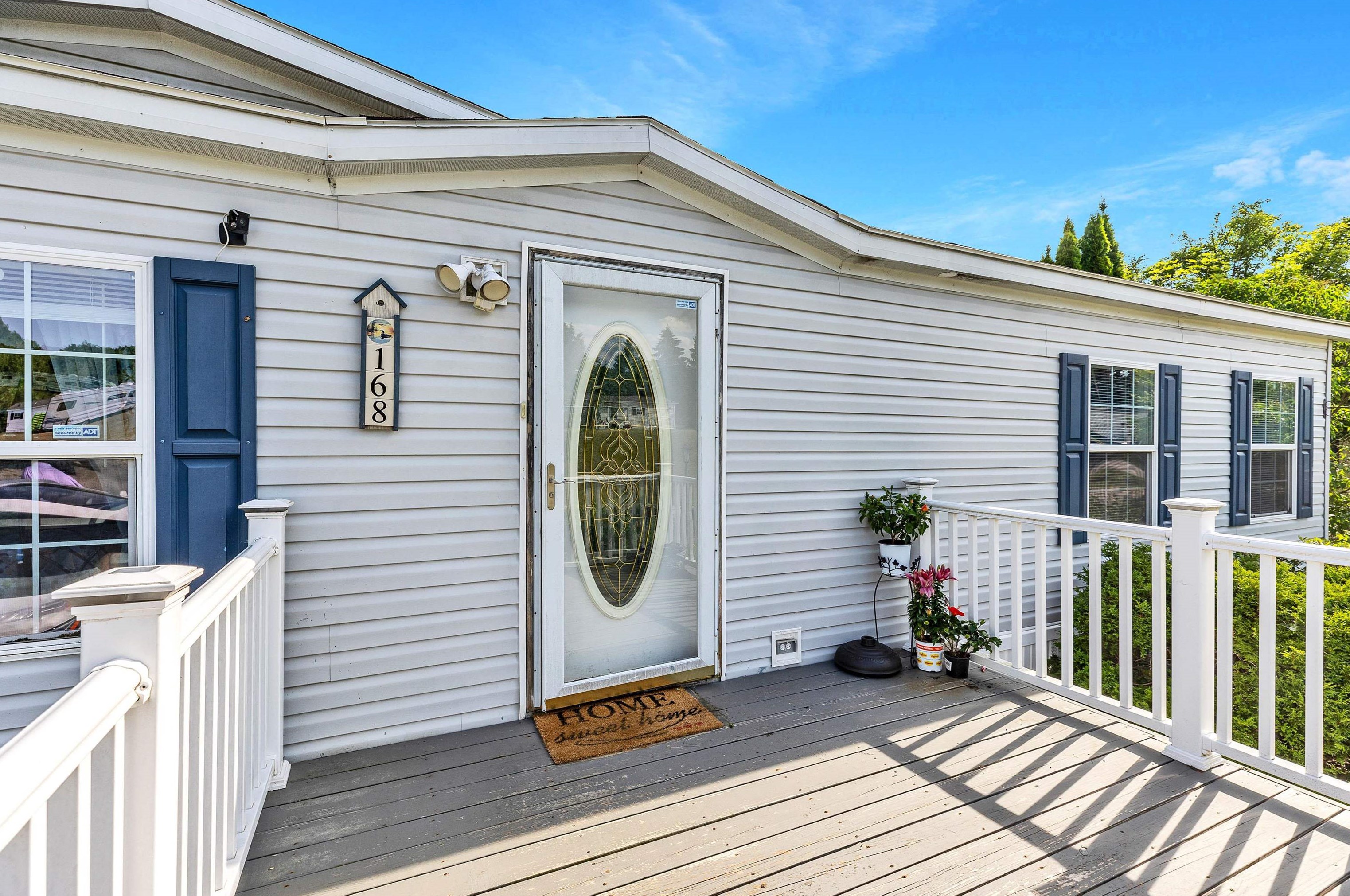 168 Old Hillcrest Dr, Mason, NH 03048