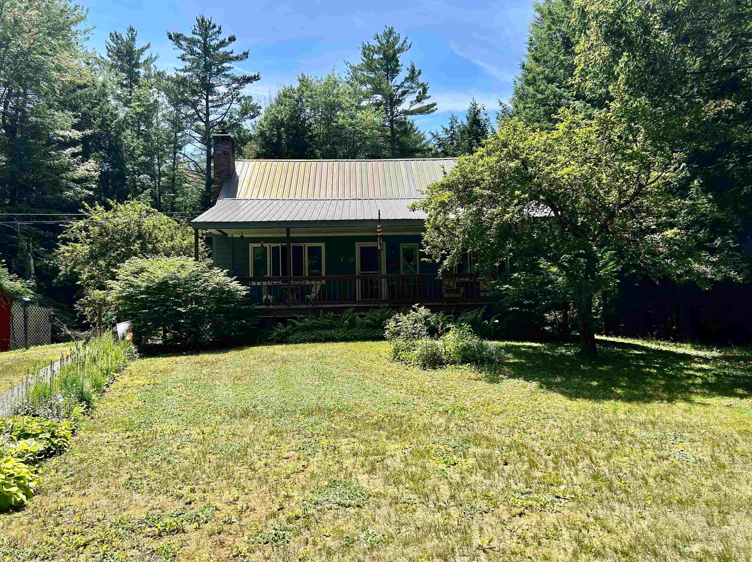 35 Beech River Cir, Ctr Ossipee, NH 03814