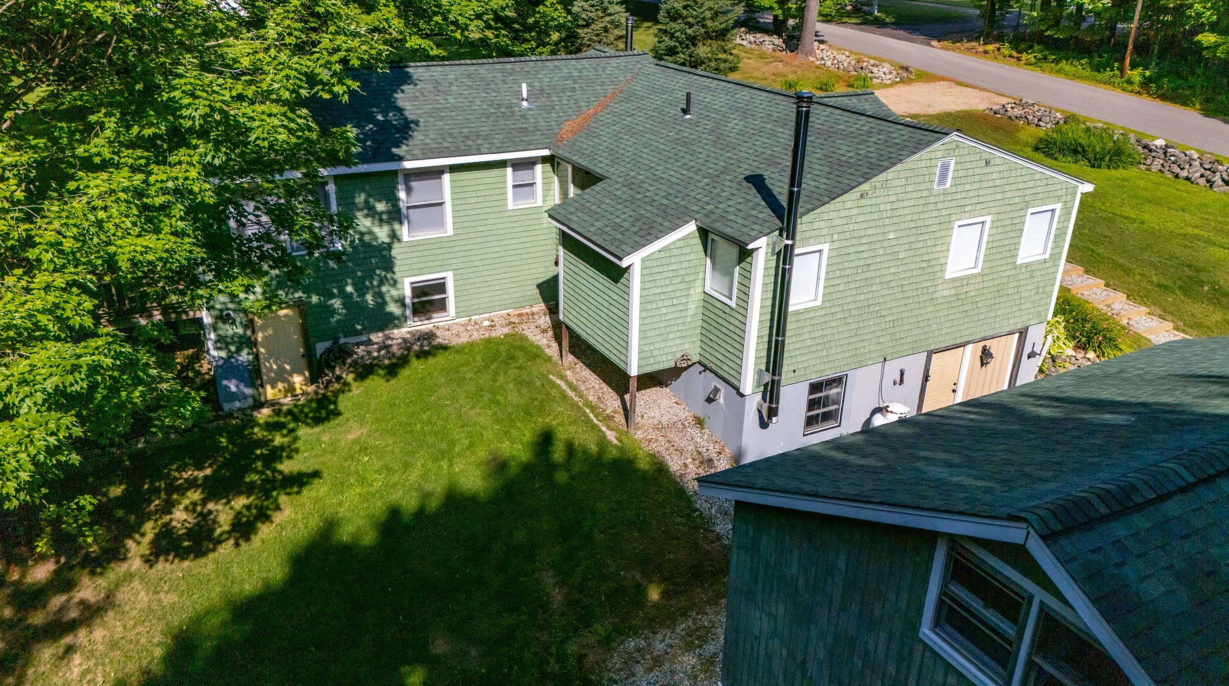 327 Vittum Hill Rd, Sandwich, NH 03227