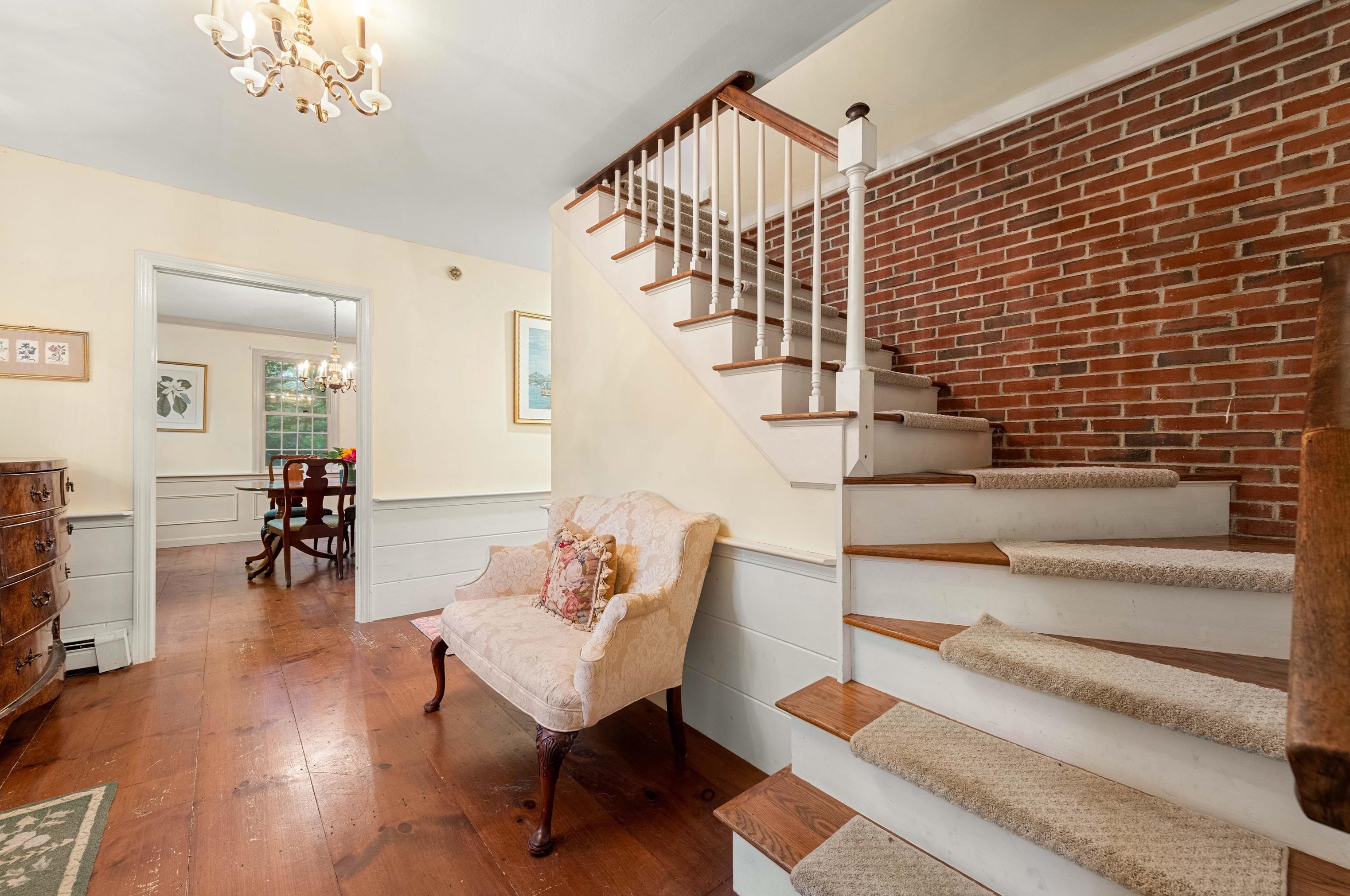 12 Steeple Ln, Amherst, NH 03031