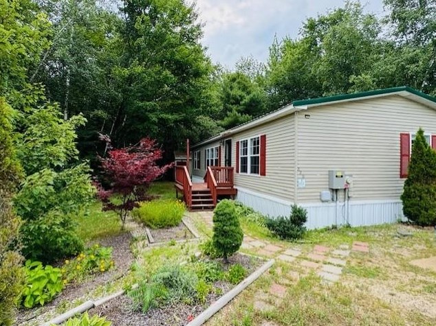 228 Redwood Rd, Concord, NH 03307