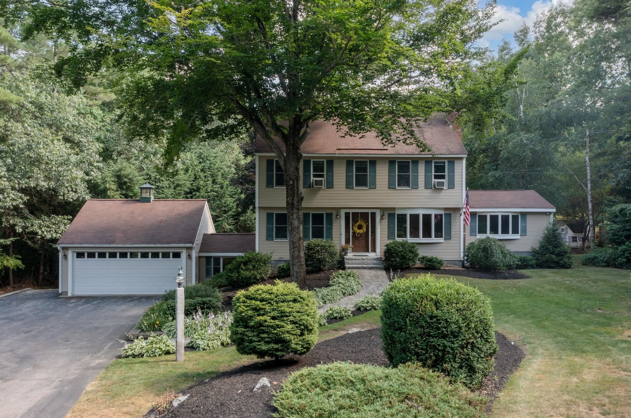 78 Schanda Dr, Newmarket, NH 03857