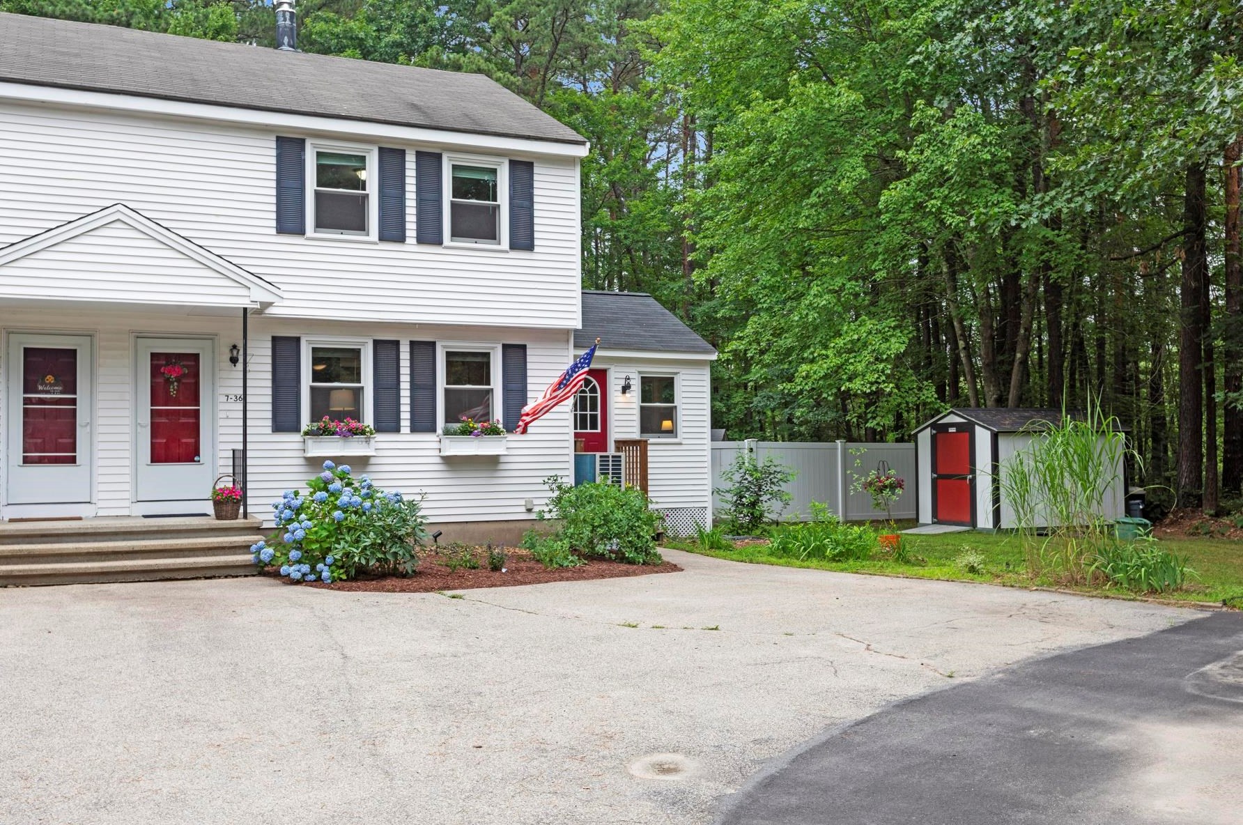 7 Skyline Dr #36, Amherst, NH 03031